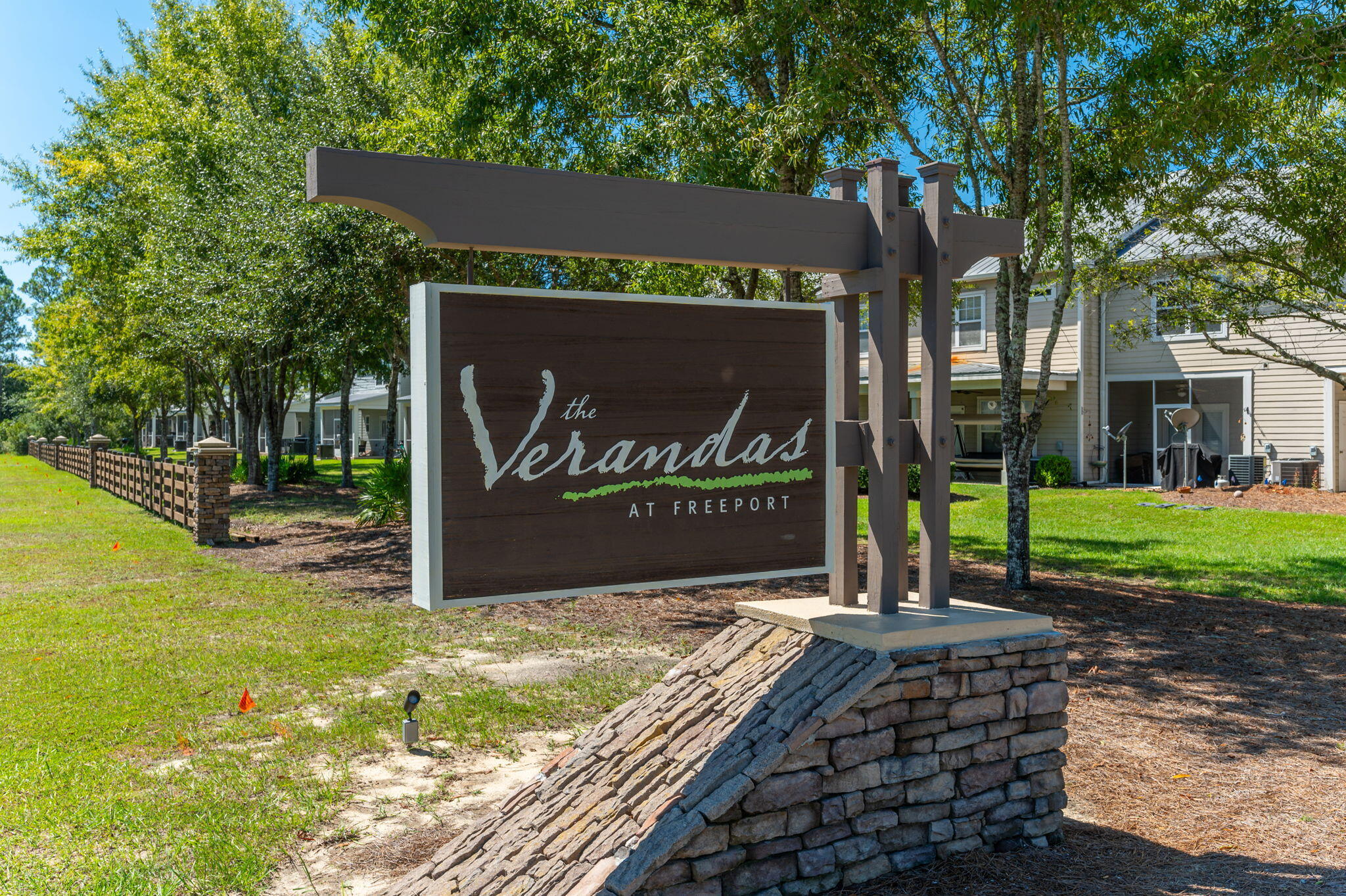 VERANDAS AT FREEPORT - Residential