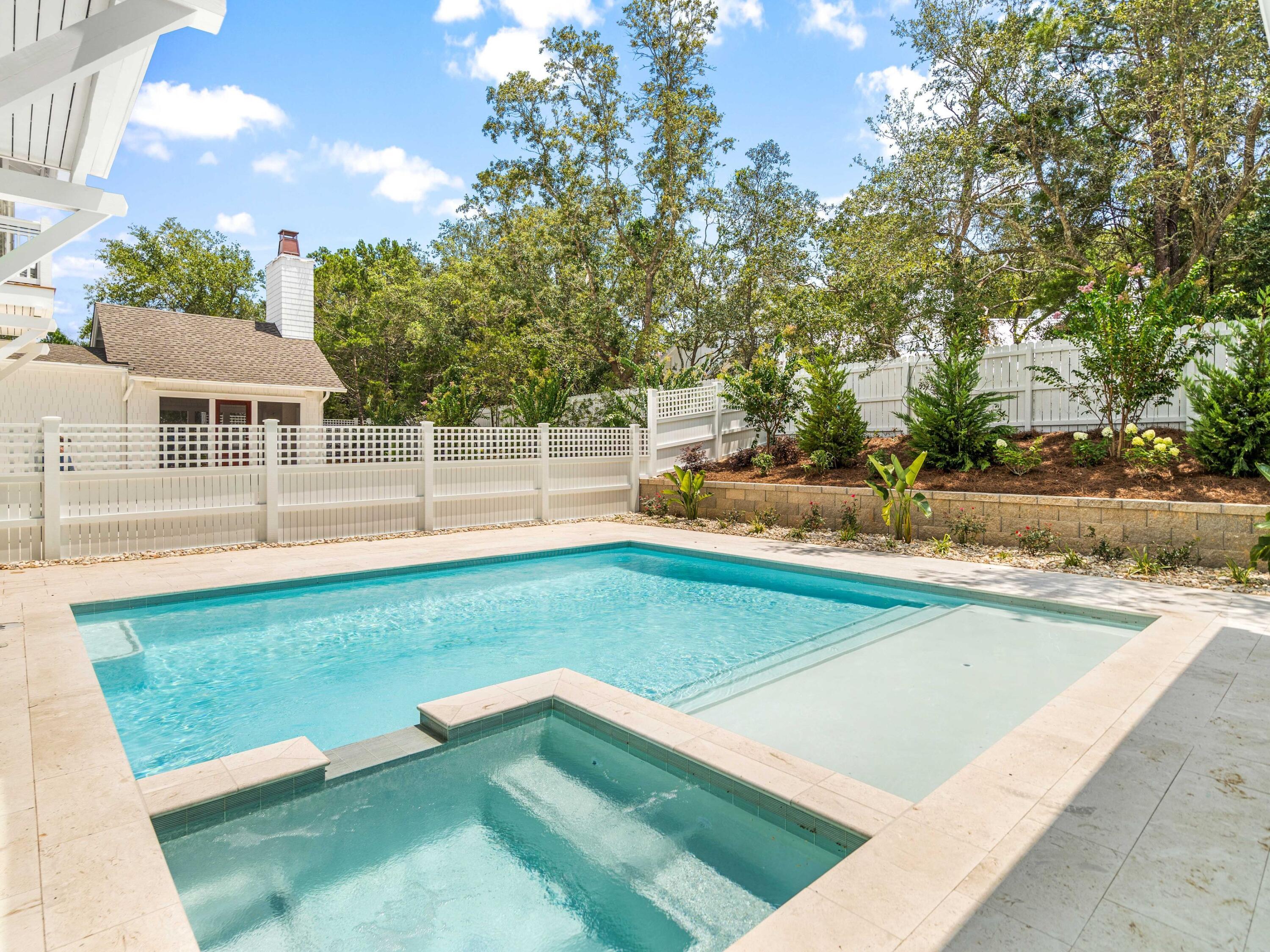 CAMP CREEK COVE - Residential
