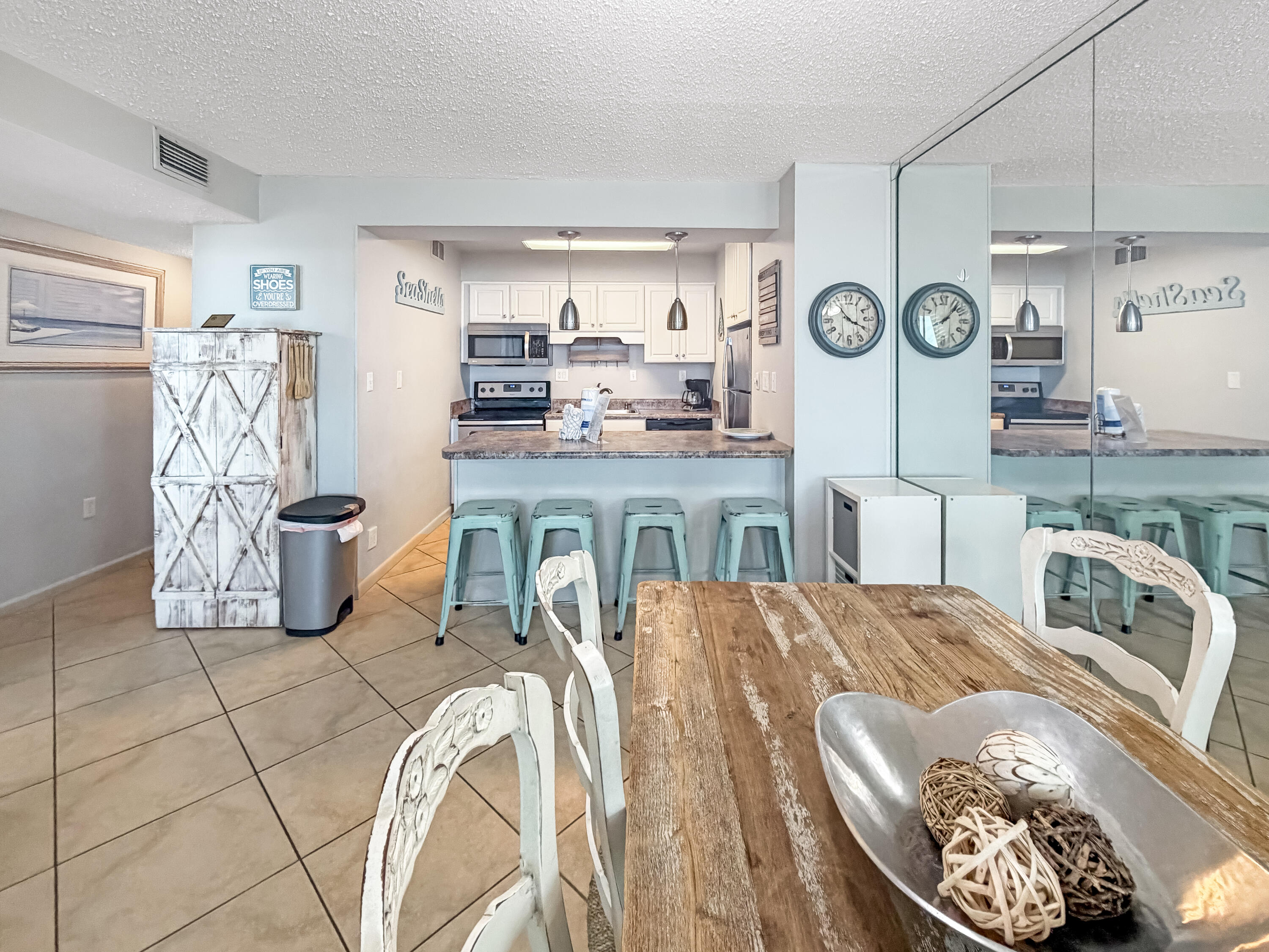 JETTY EAST CONDO - Residential