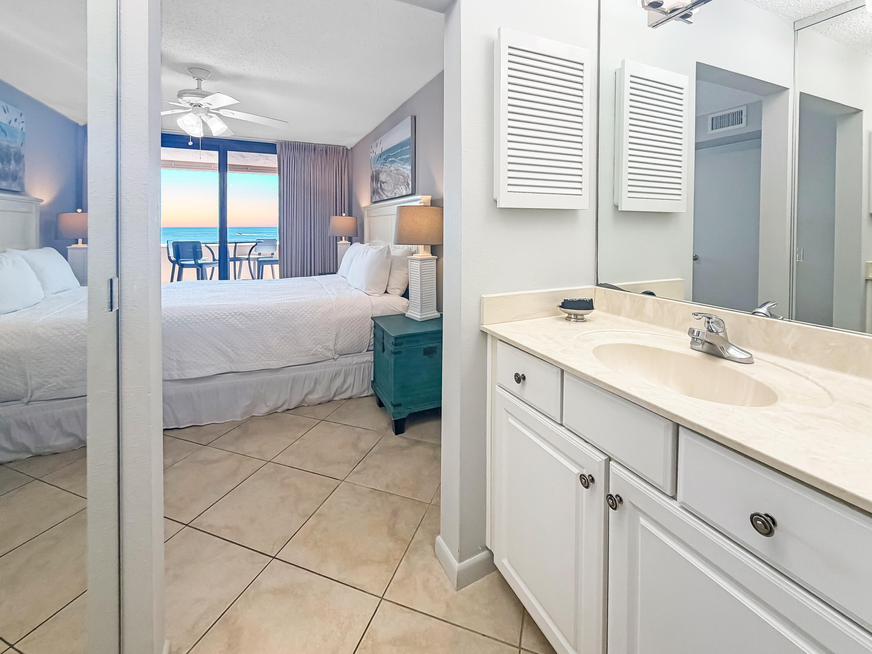 JETTY EAST CONDO - Residential