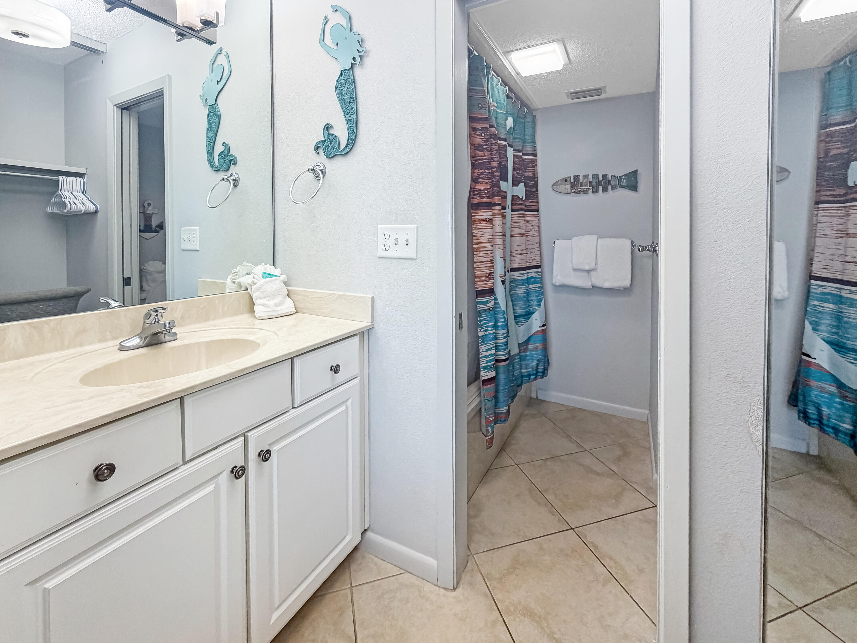 JETTY EAST CONDO - Residential