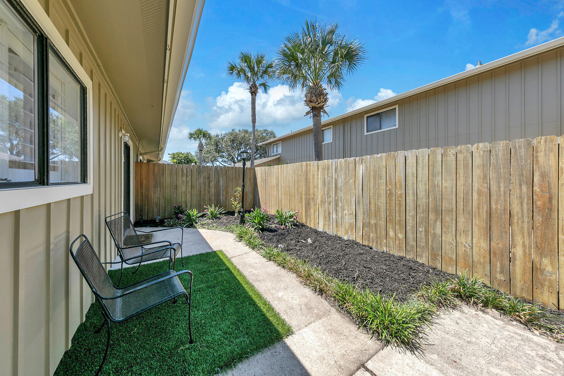 SEASCAPE CONDO TENNIS VILLAGE - Residential