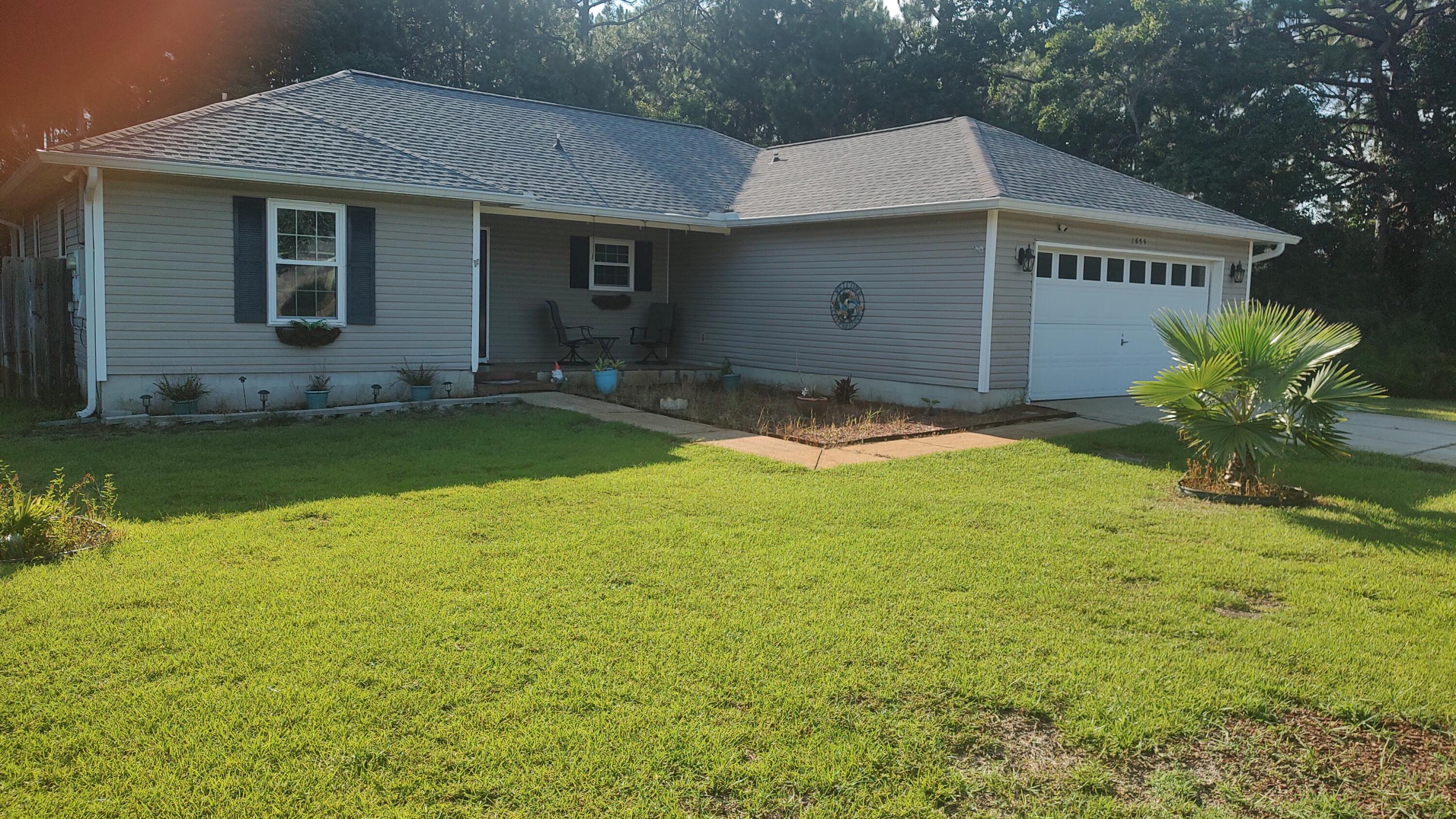 HOLLEY BY THE SEA - Residential