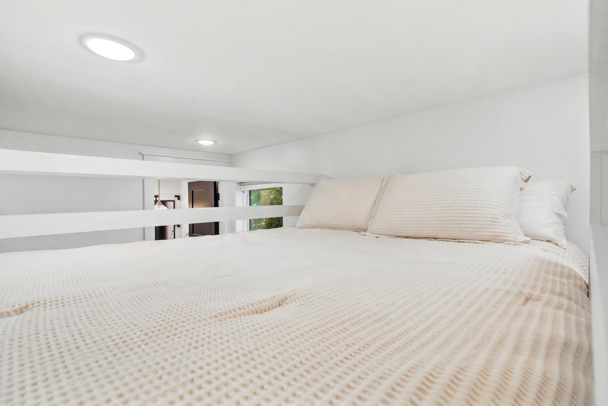 LAGUNA BEACH - Residential