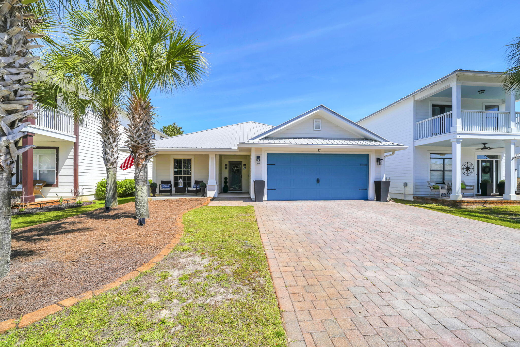 EAGLE BAY - Residential