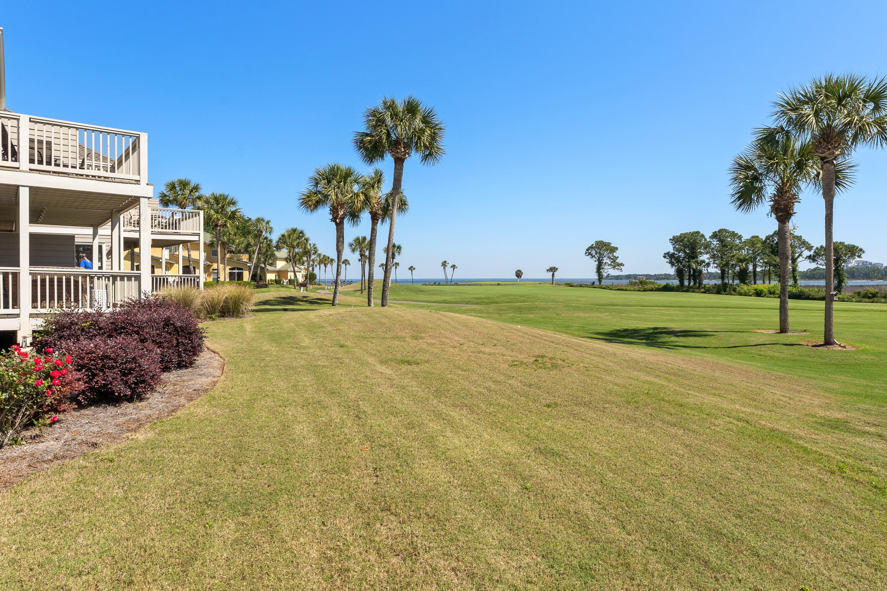 HARBOUR POINT CONDO - Residential Lease