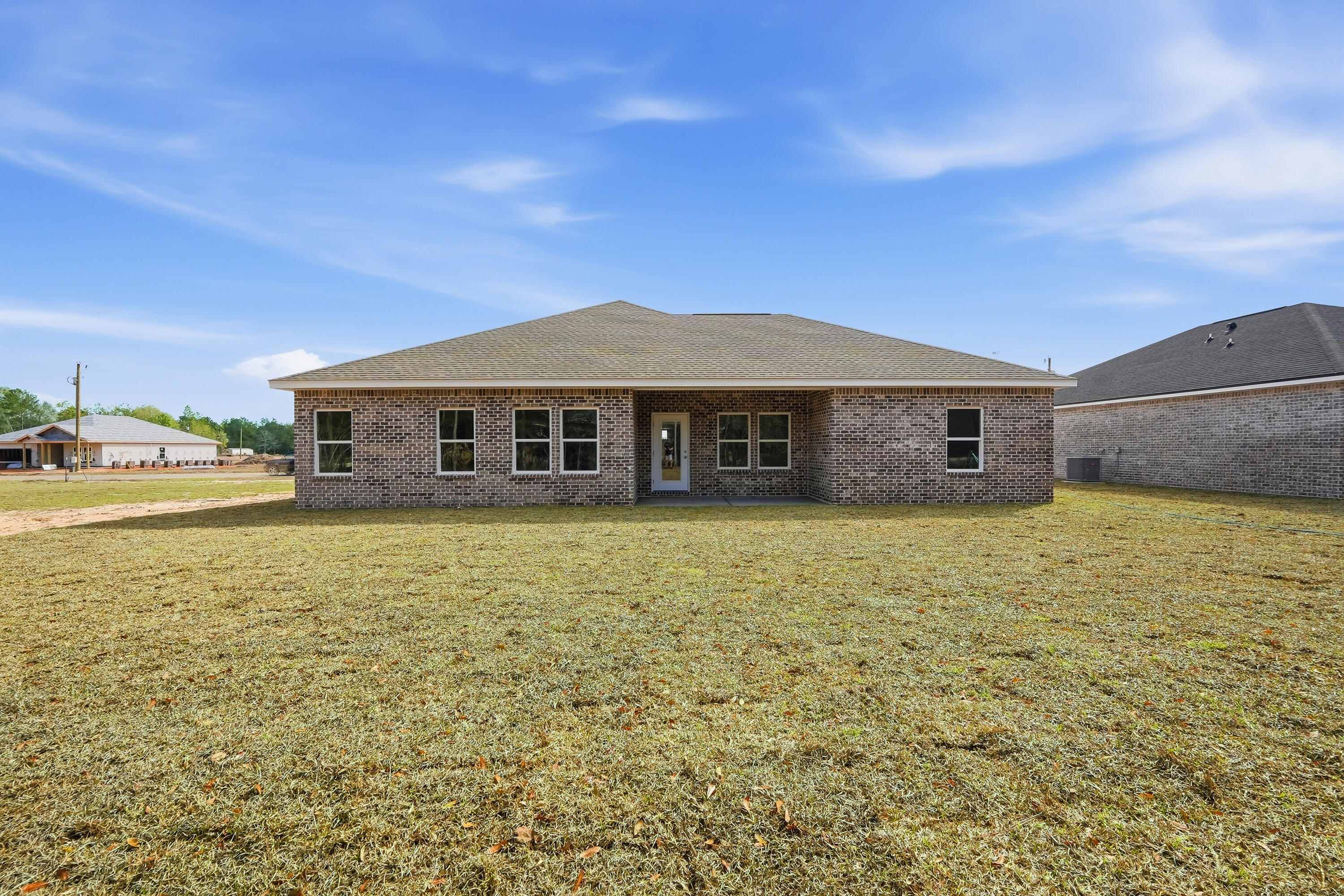 COUNTRY BREEZE - Residential