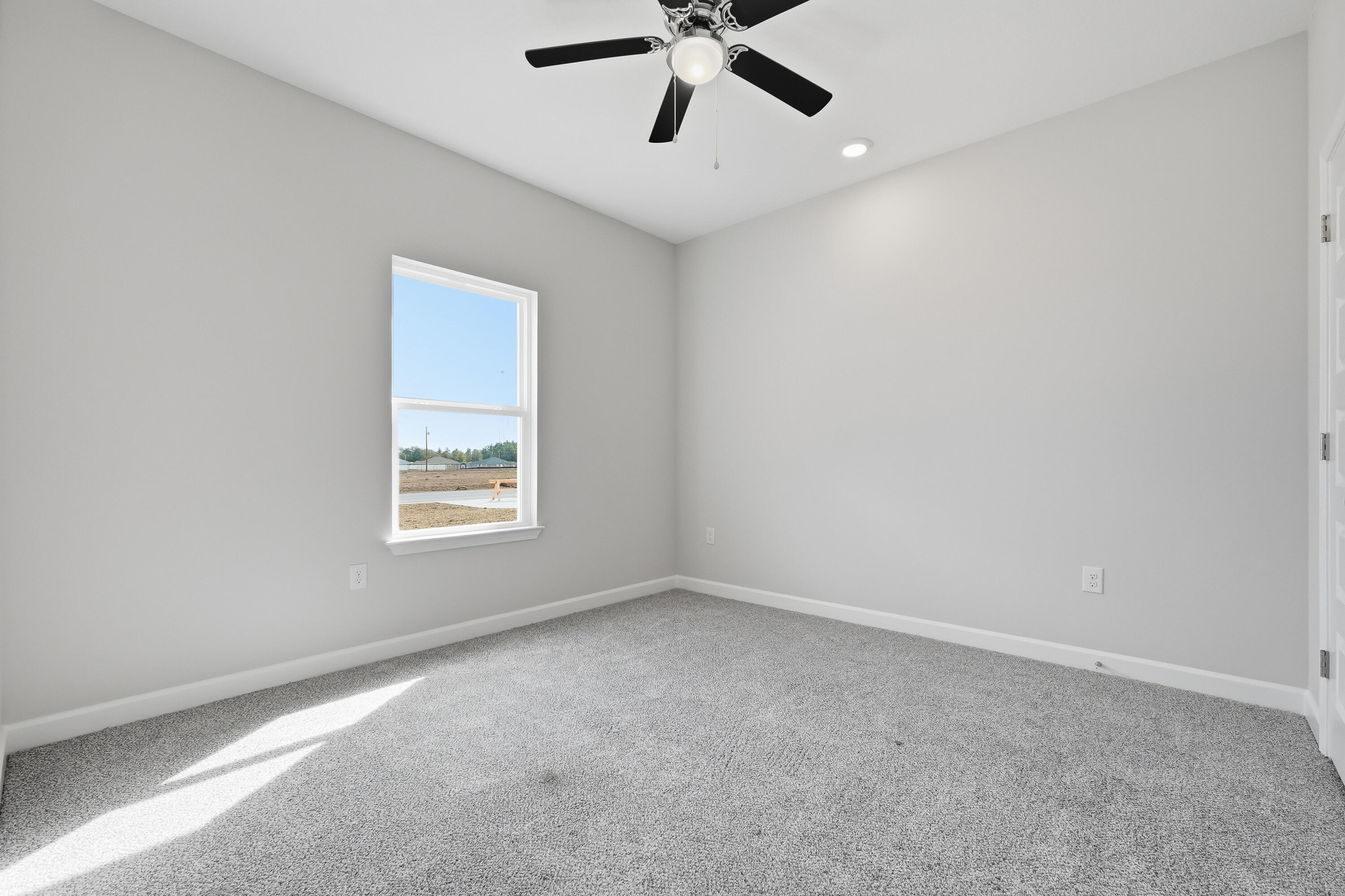 COUNTRY BREEZE - Residential
