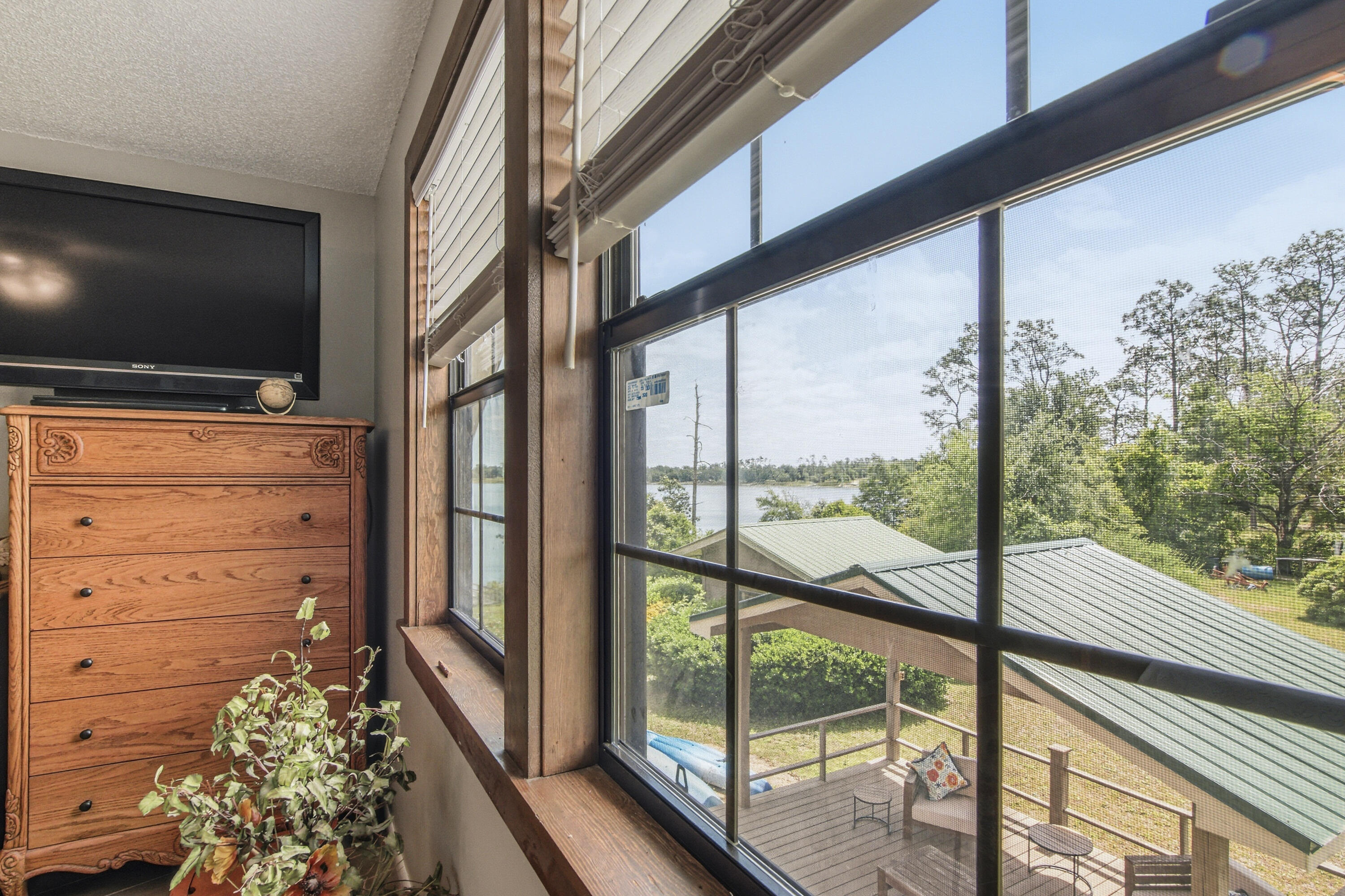 silver lake - Residential