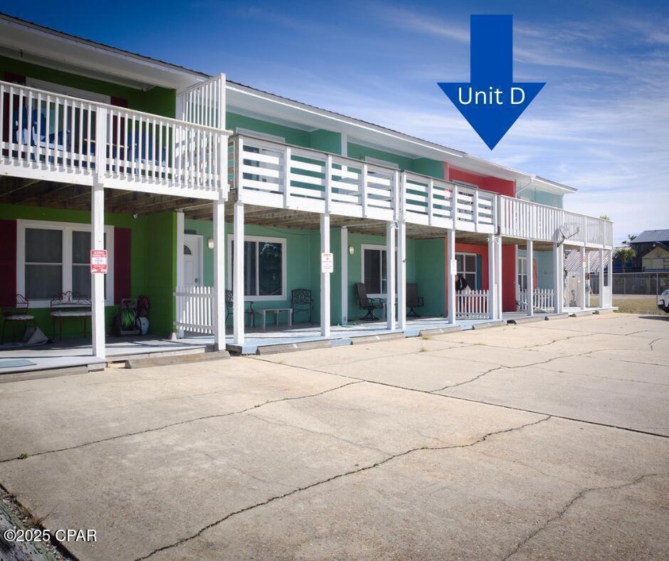 HOLIDAY BEACH - Residential