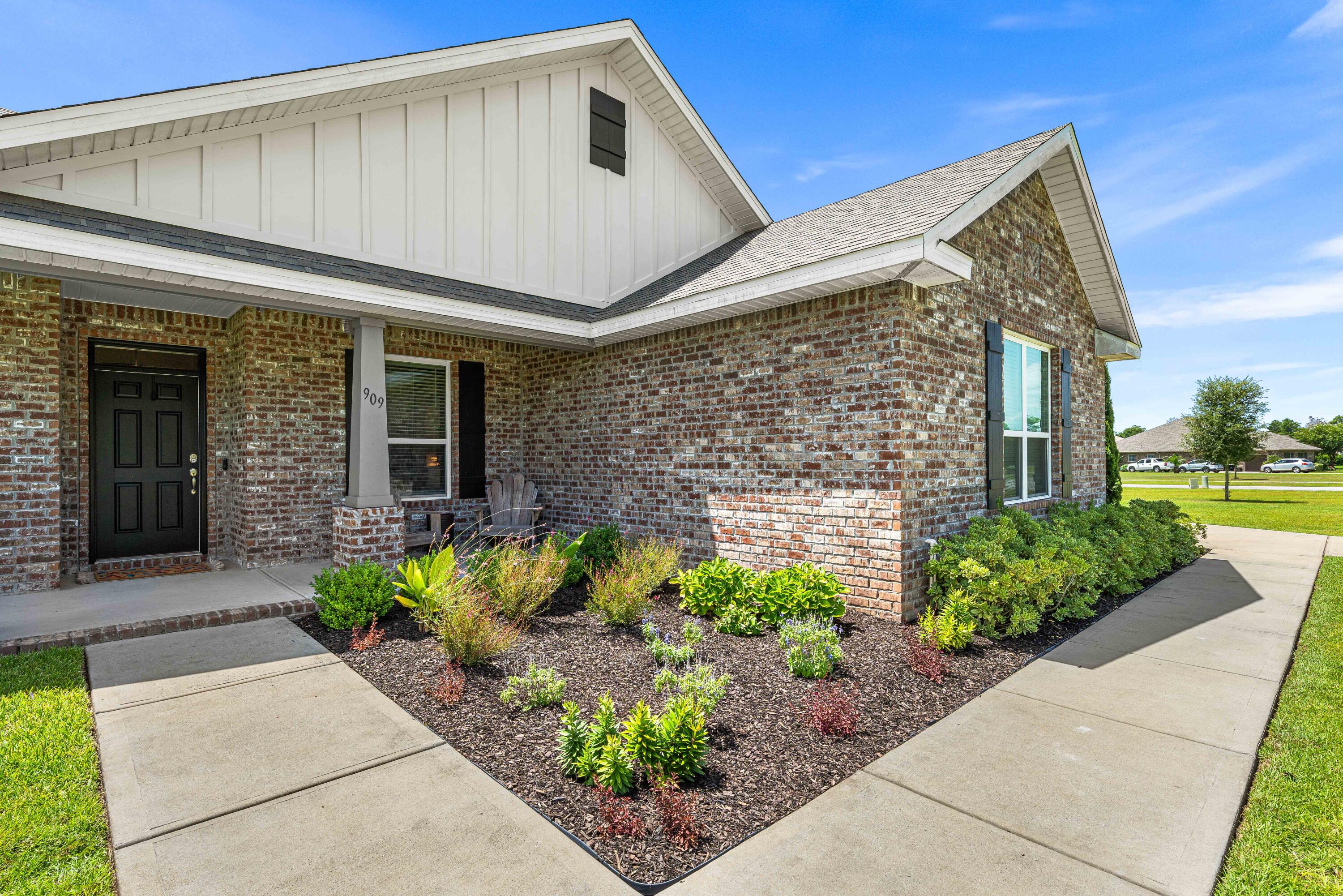WINDSWEPT ESTATES - Residential