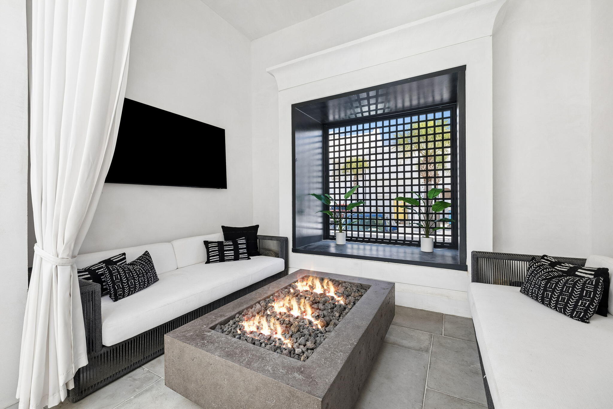 ALYS BEACH - Residential