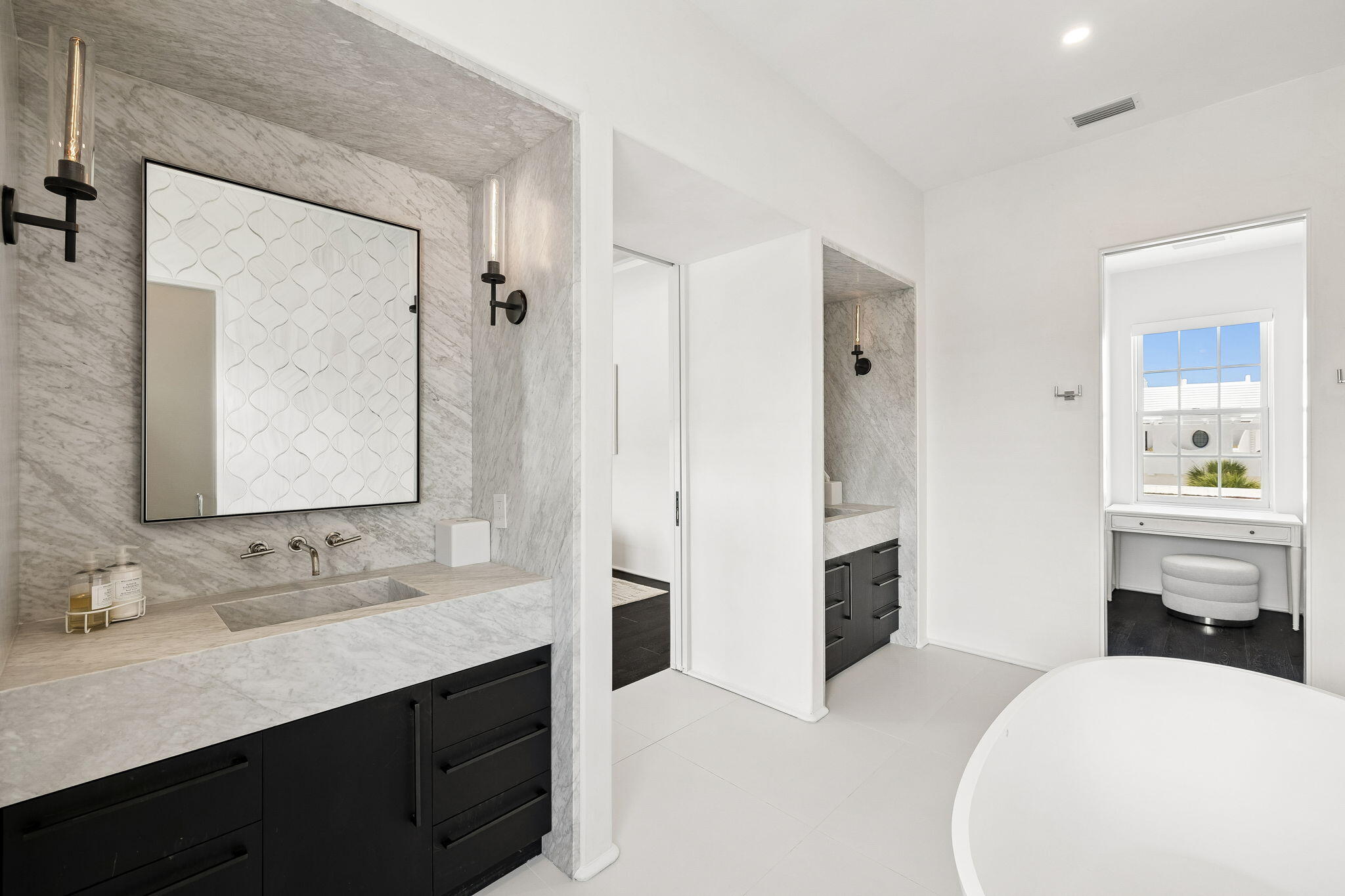 ALYS BEACH - Residential