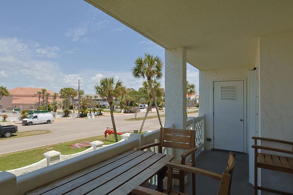 EL MATADOR CONDO - Residential