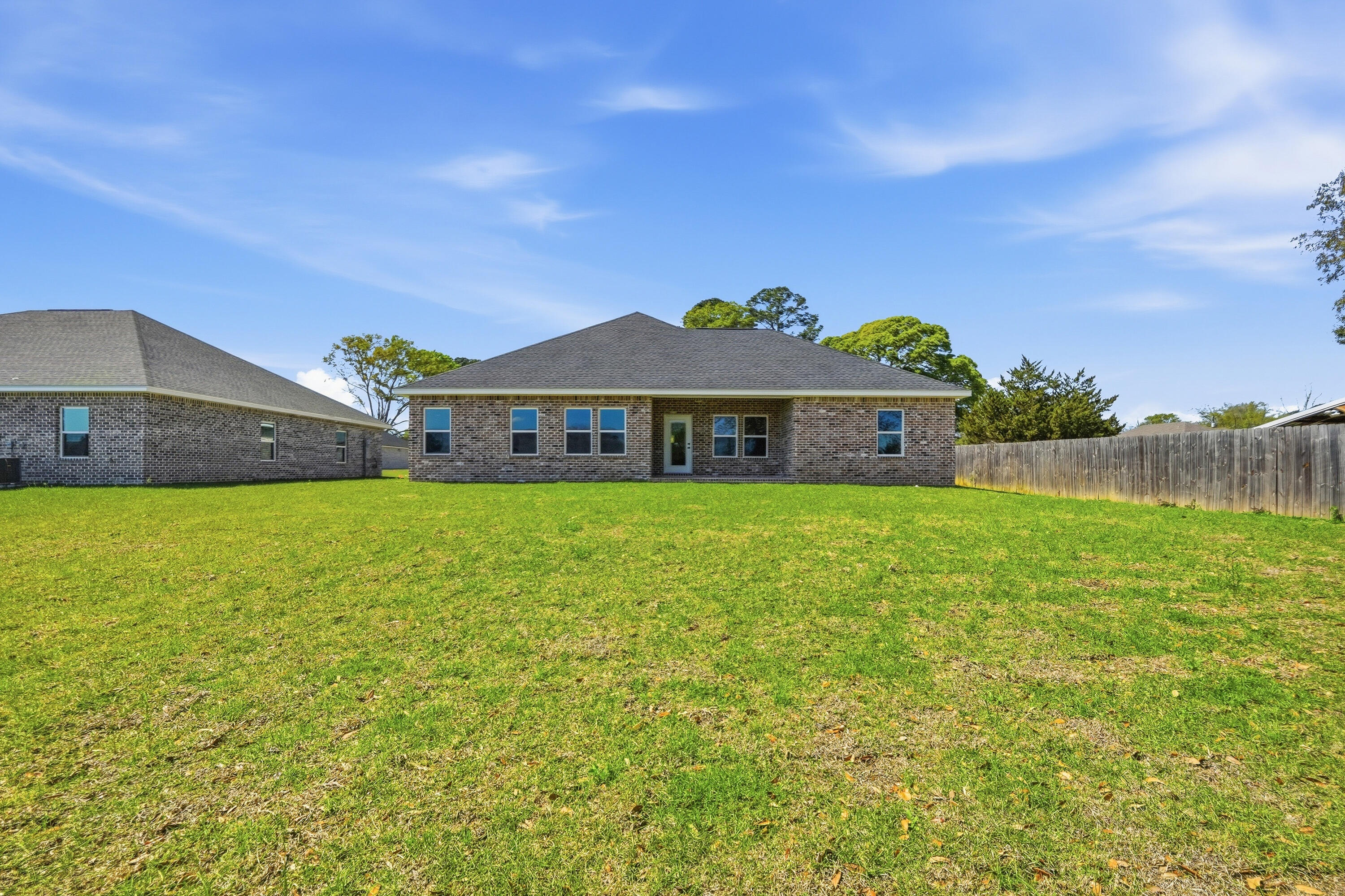 BARTON'S BEND - Residential