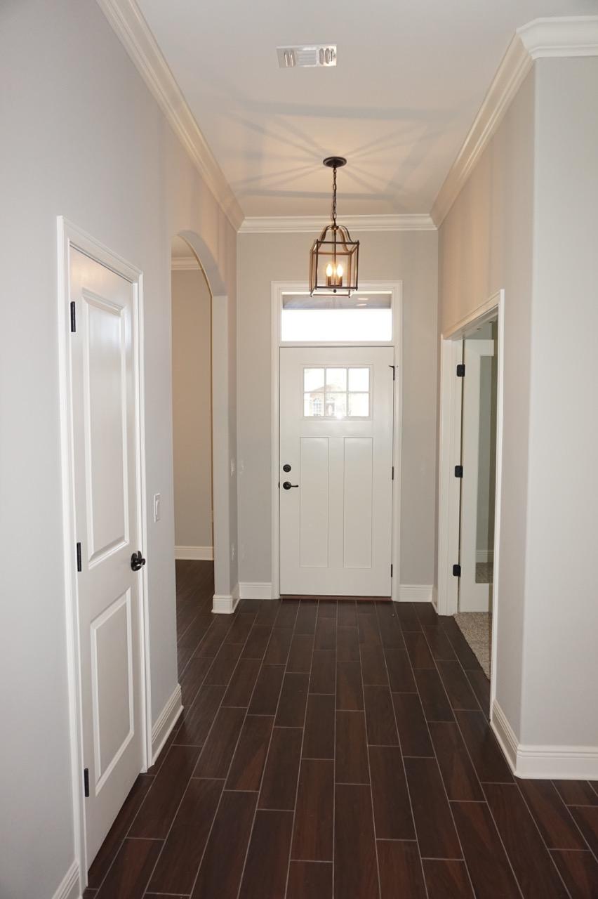 ROBLEDAL ESTATES UNIT 5 - Residential