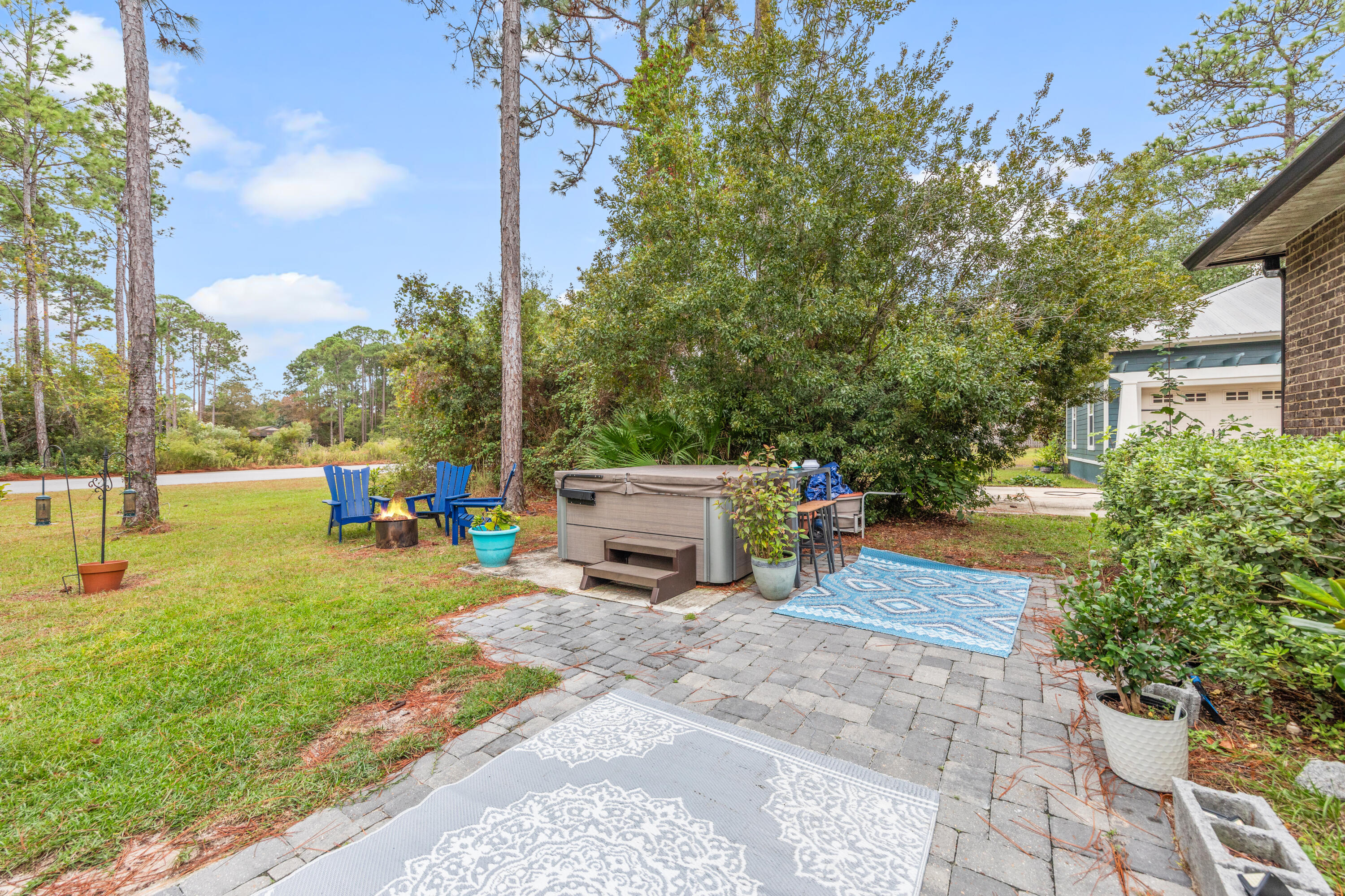 MARINA VILLAGE - Residential