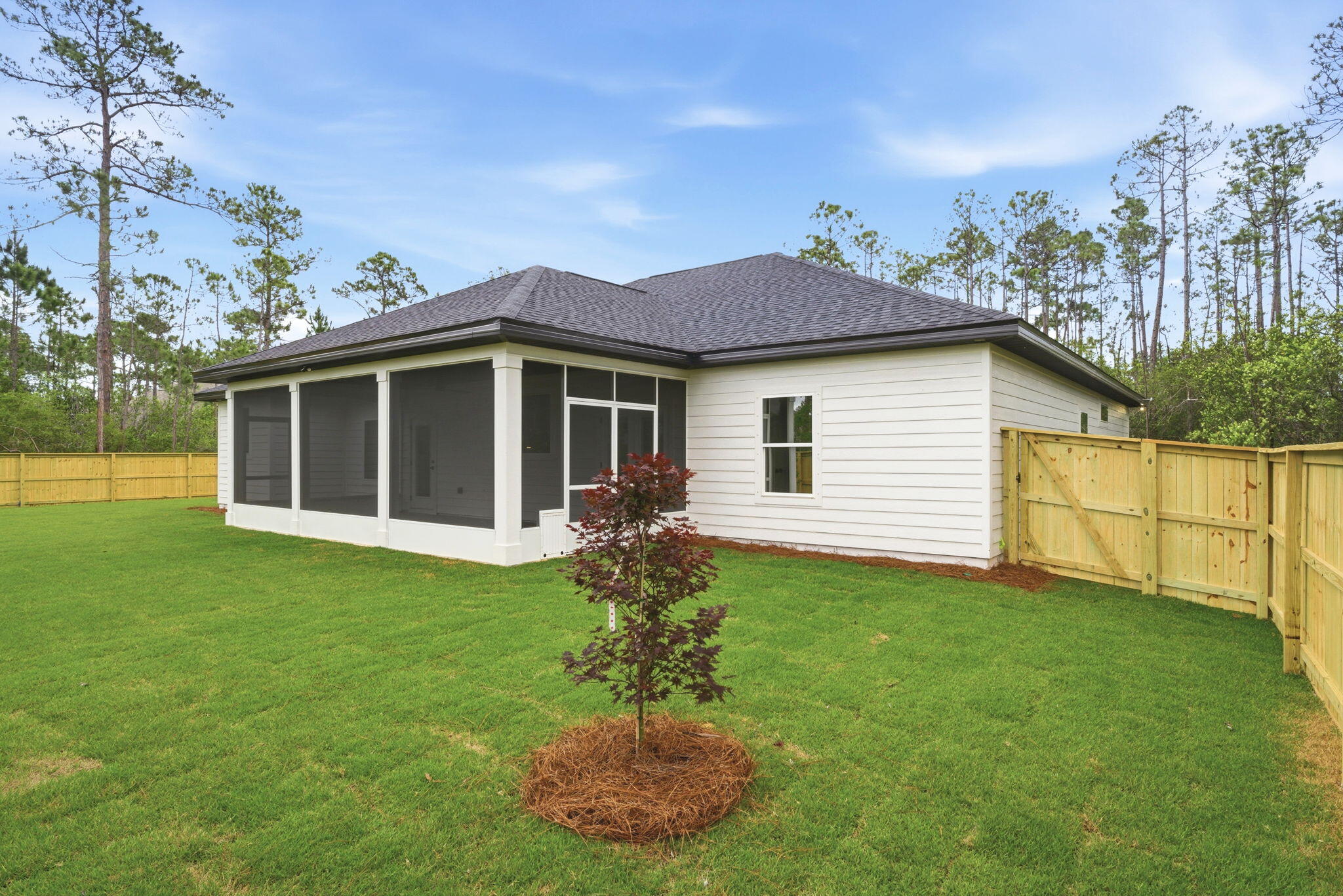 HOLLEY BY THE SEA - Residential