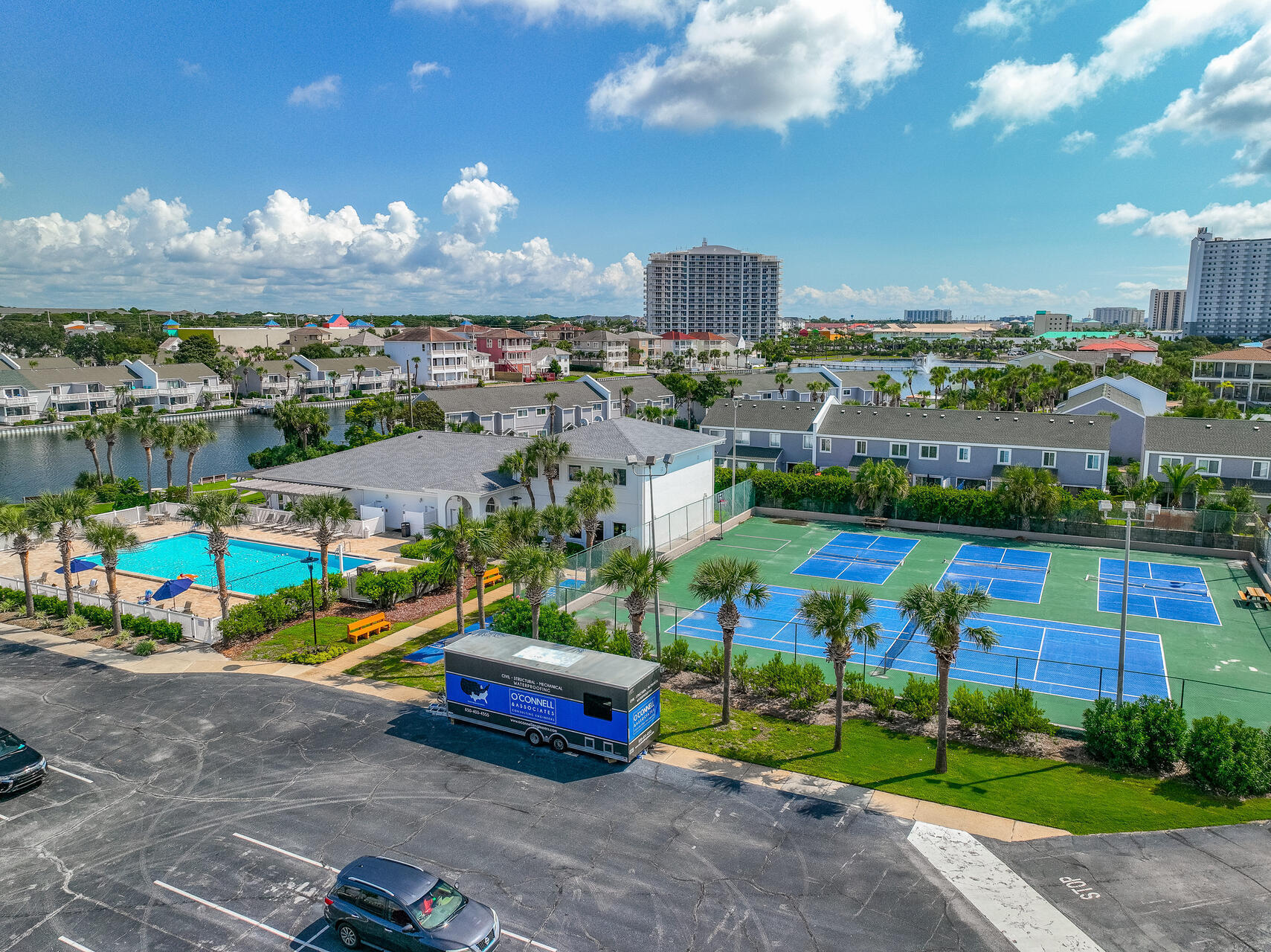 SHORELINE TOWERS 3 - Residential