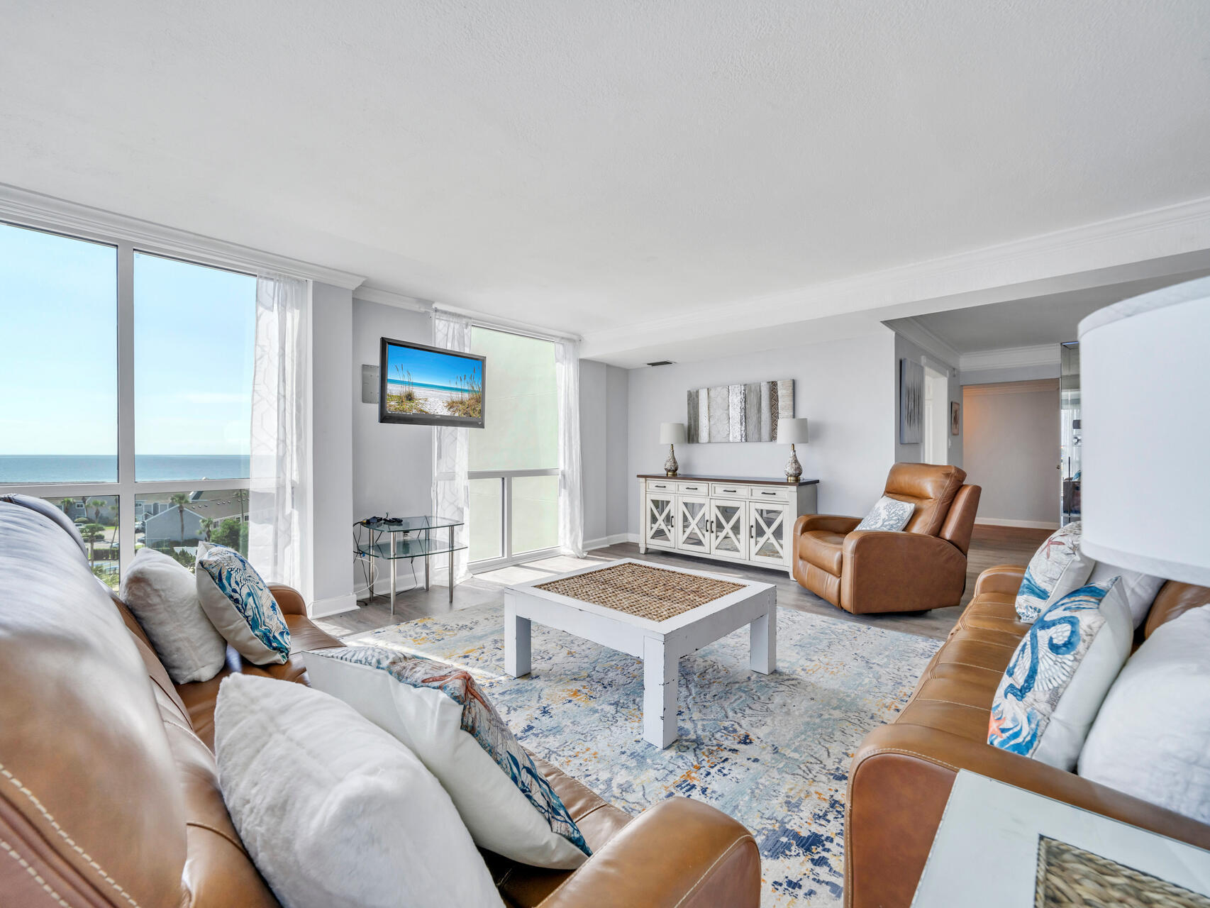 SHORELINE TOWERS 3 - Residential
