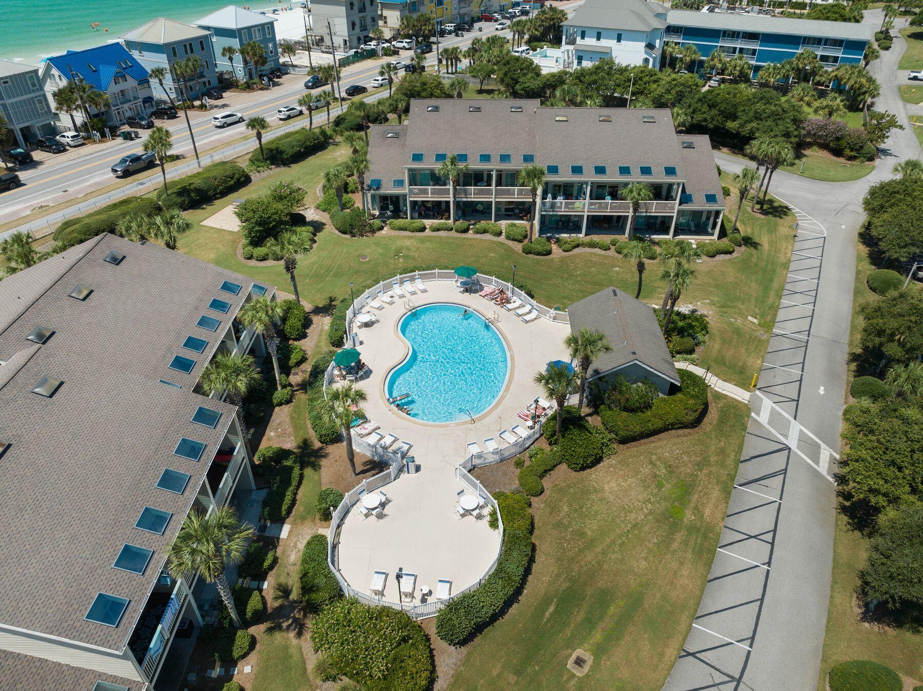 SEASCAPE CONDO PH 7 - Residential