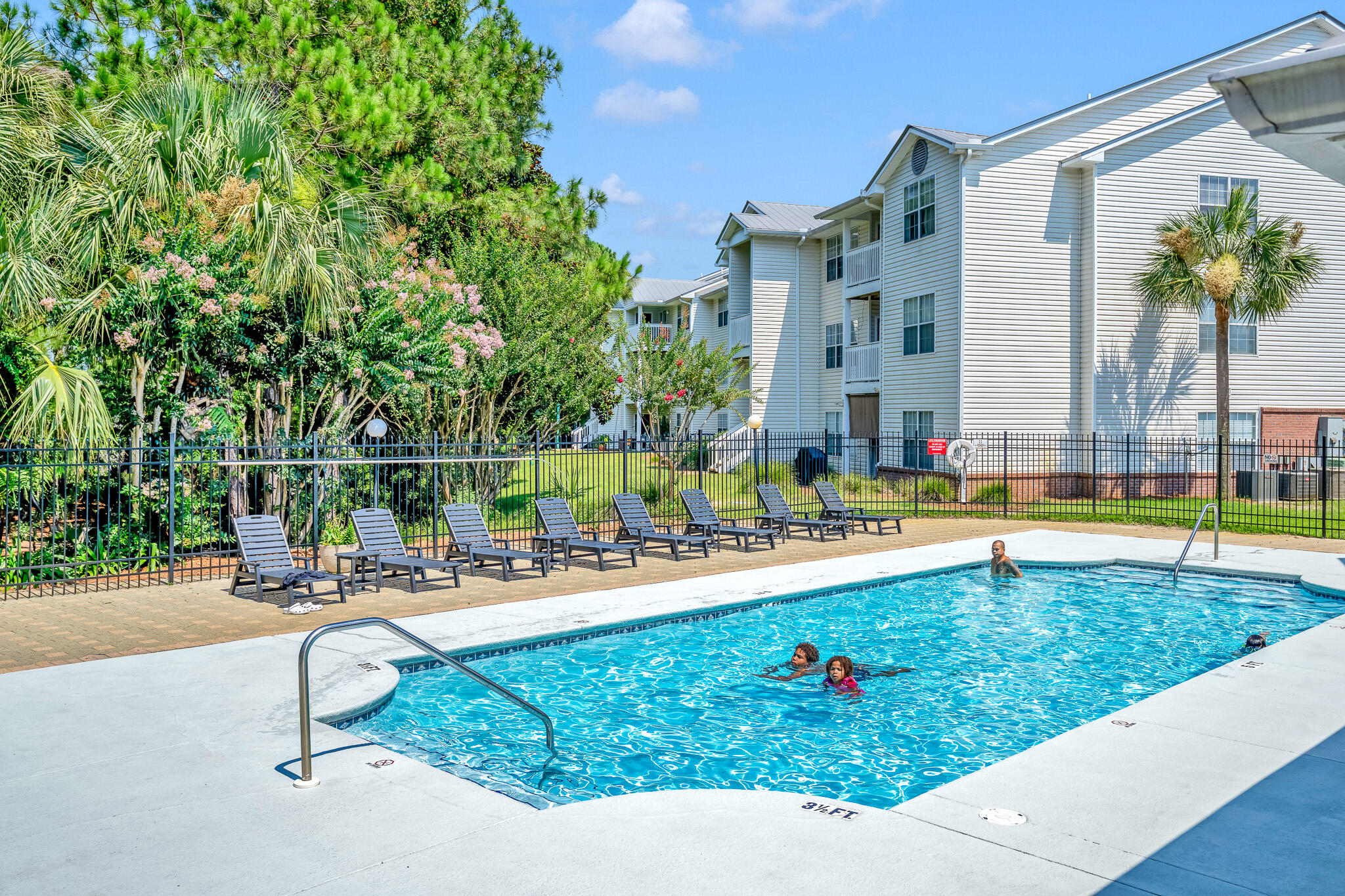 INDIAN LAKE - Residential