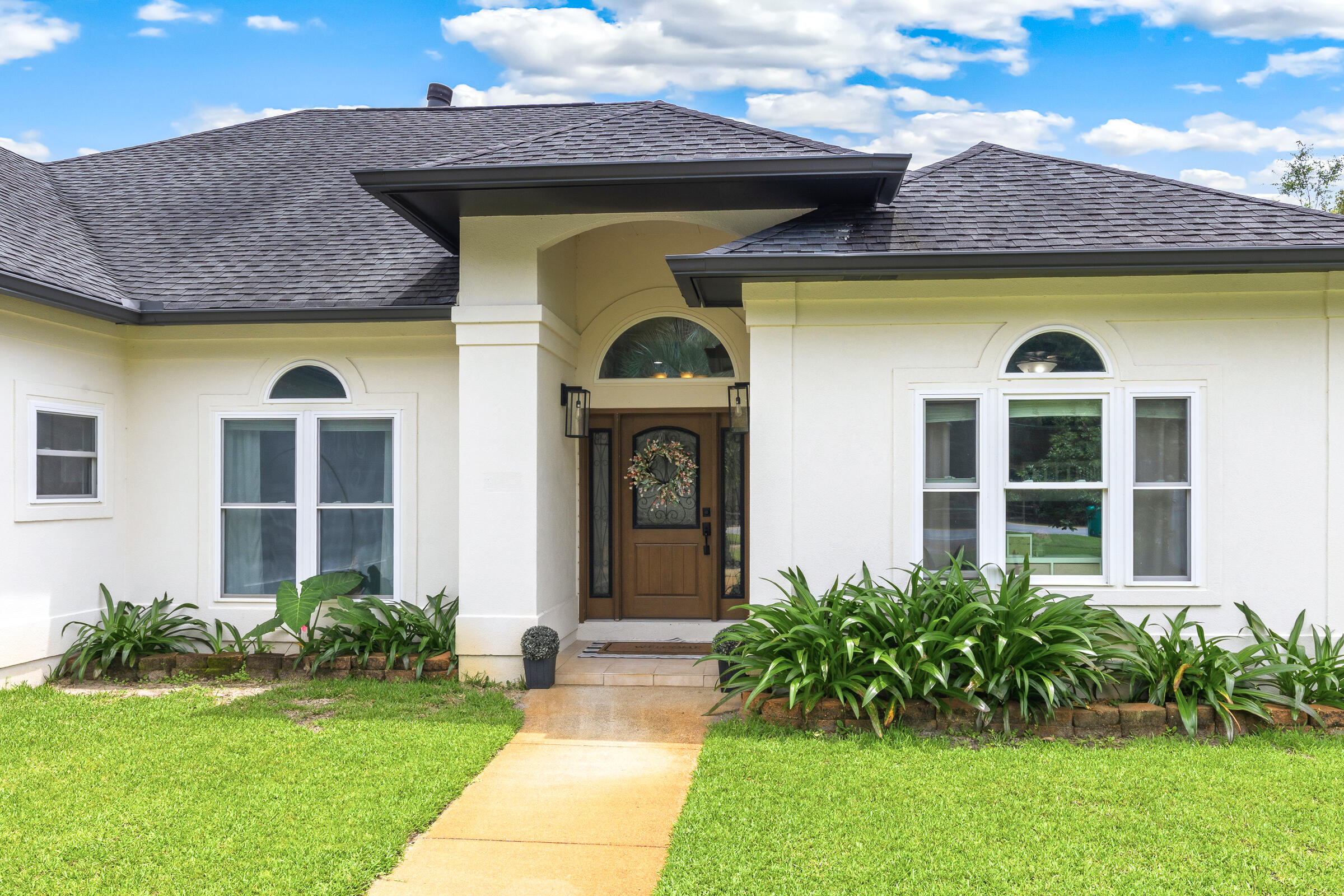 WINDSOR FOREST - Residential