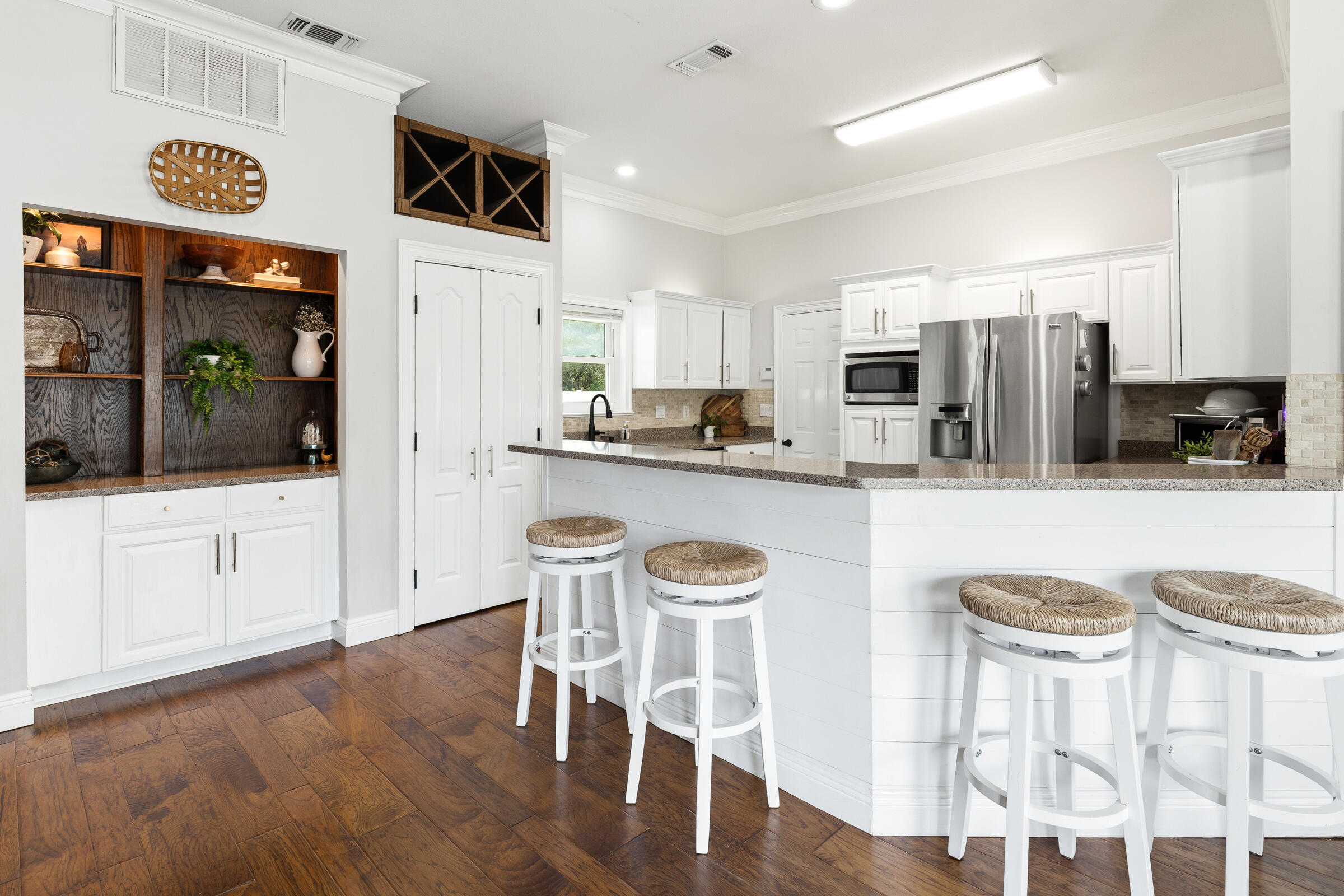 WINDSOR FOREST - Residential