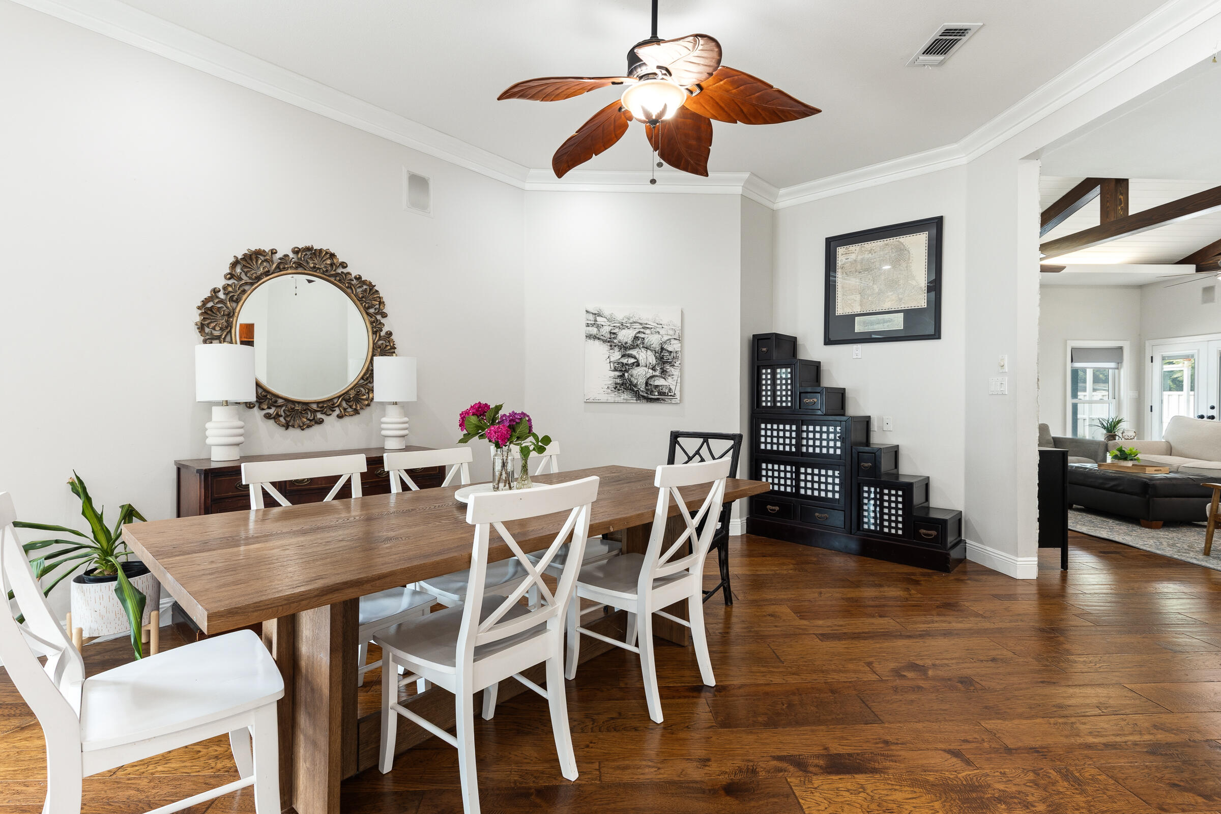 WINDSOR FOREST - Residential