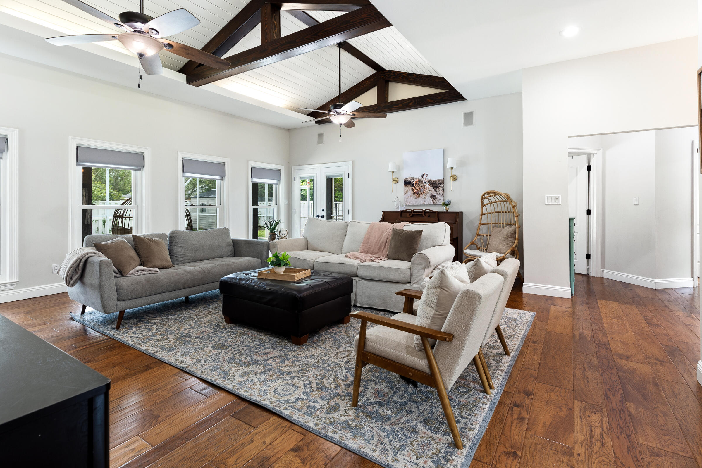 WINDSOR FOREST - Residential