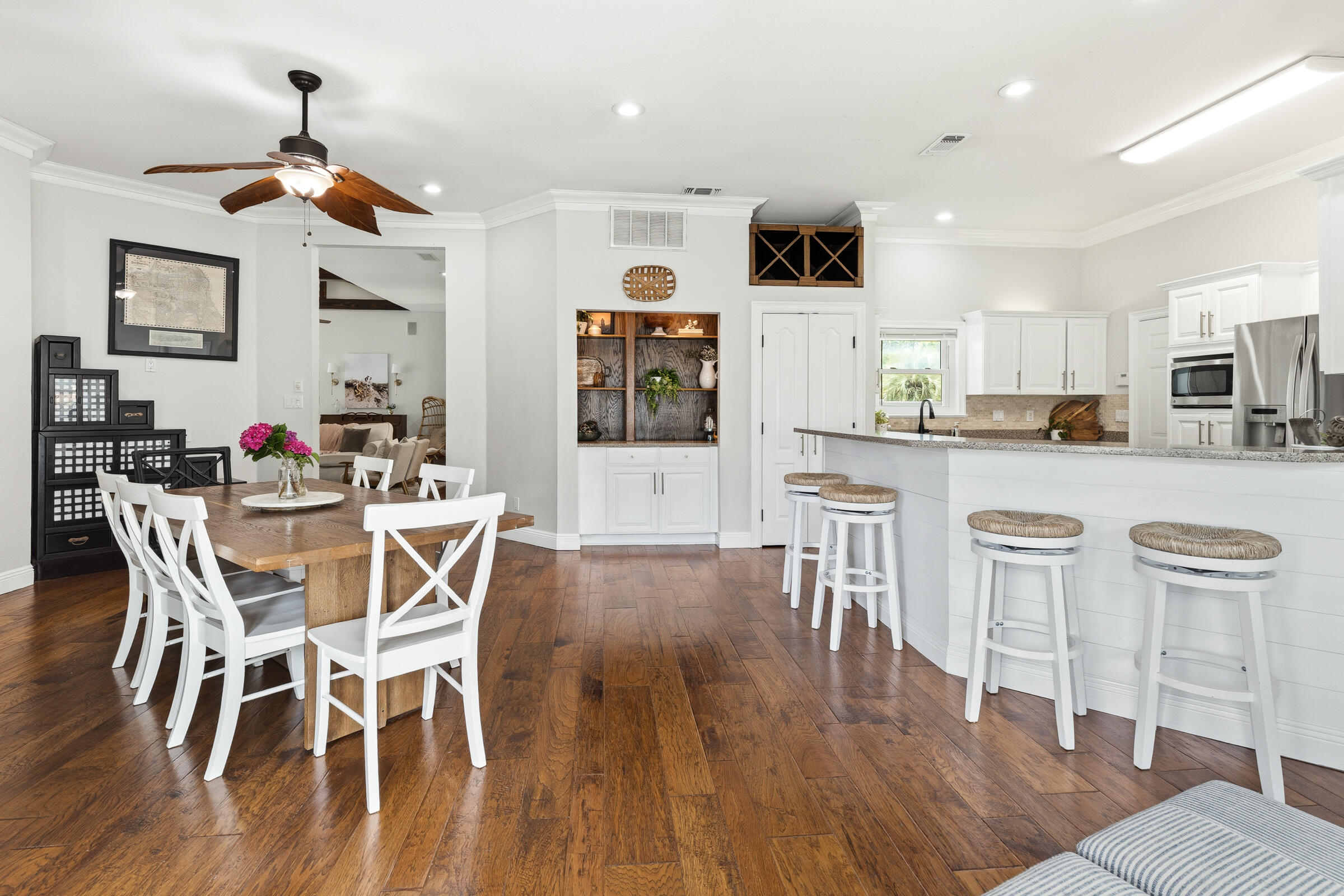 WINDSOR FOREST - Residential