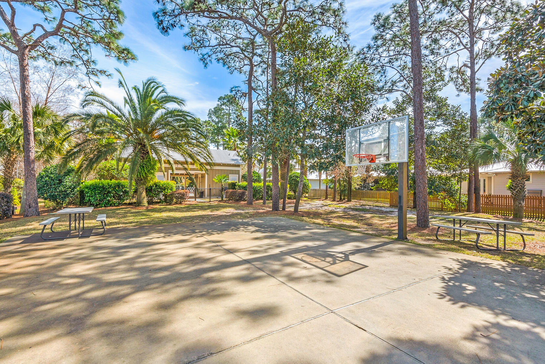 CARSON OAKS - Residential Lease