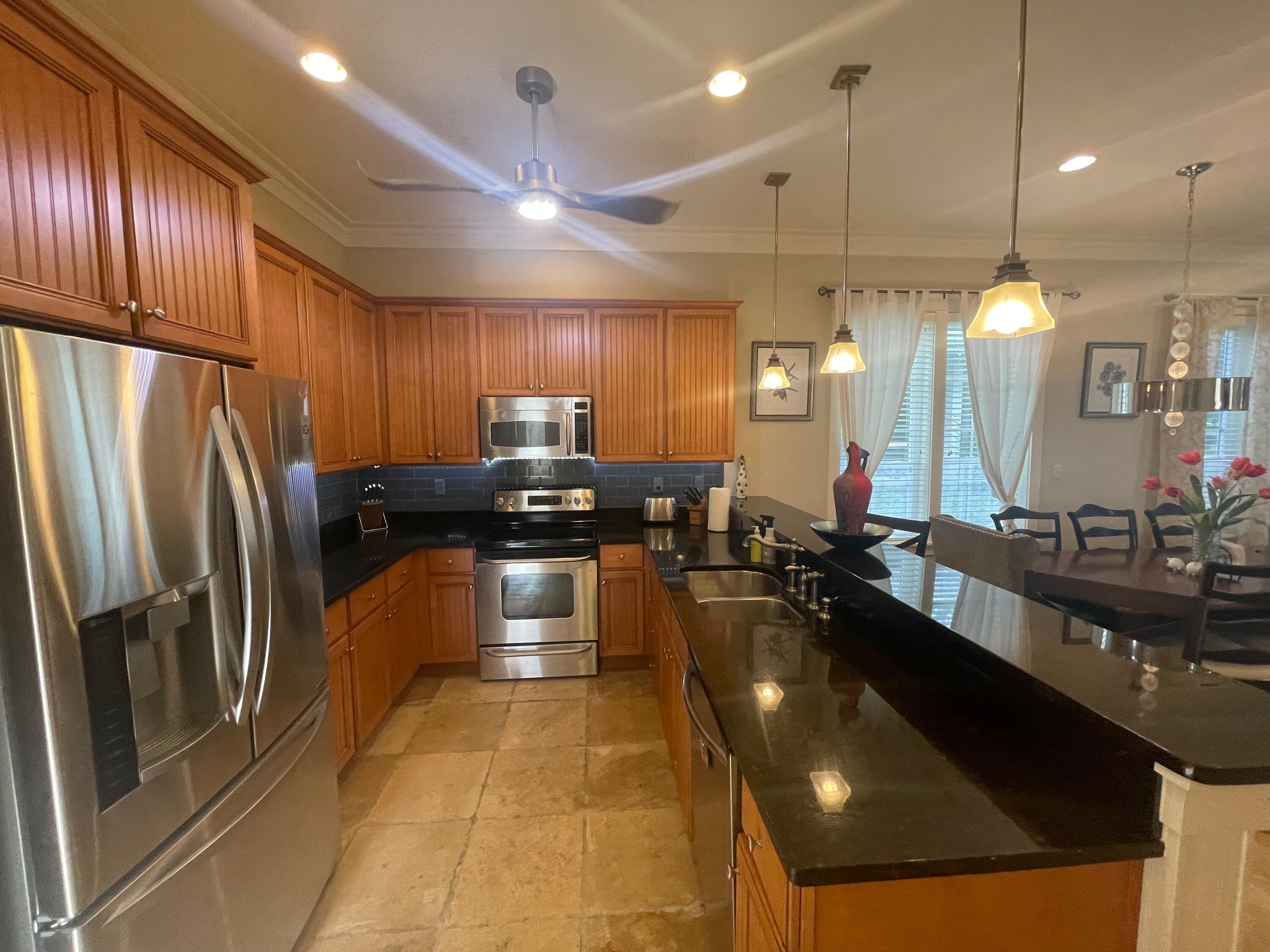 CARSON OAKS - Residential Lease