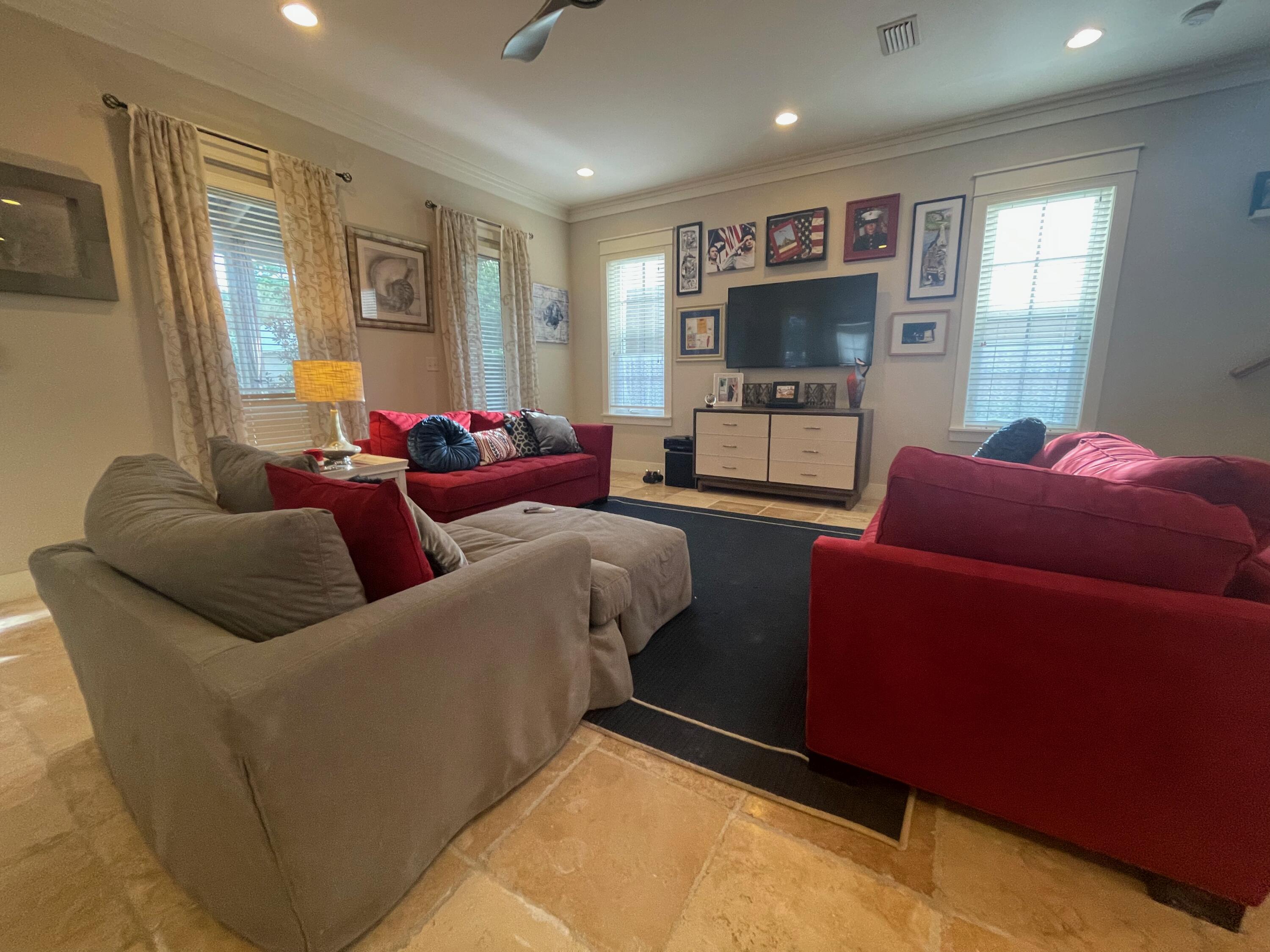 CARSON OAKS - Residential Lease