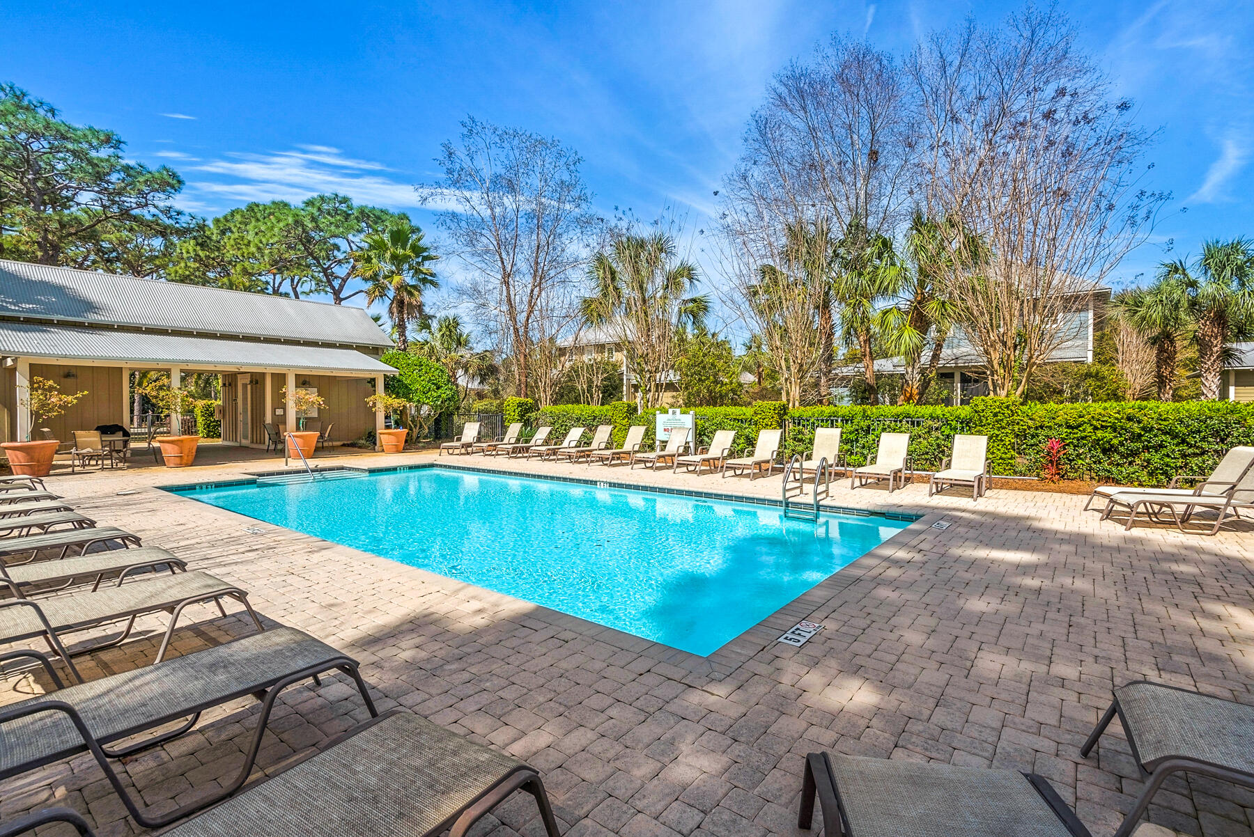 CARSON OAKS - Residential Lease