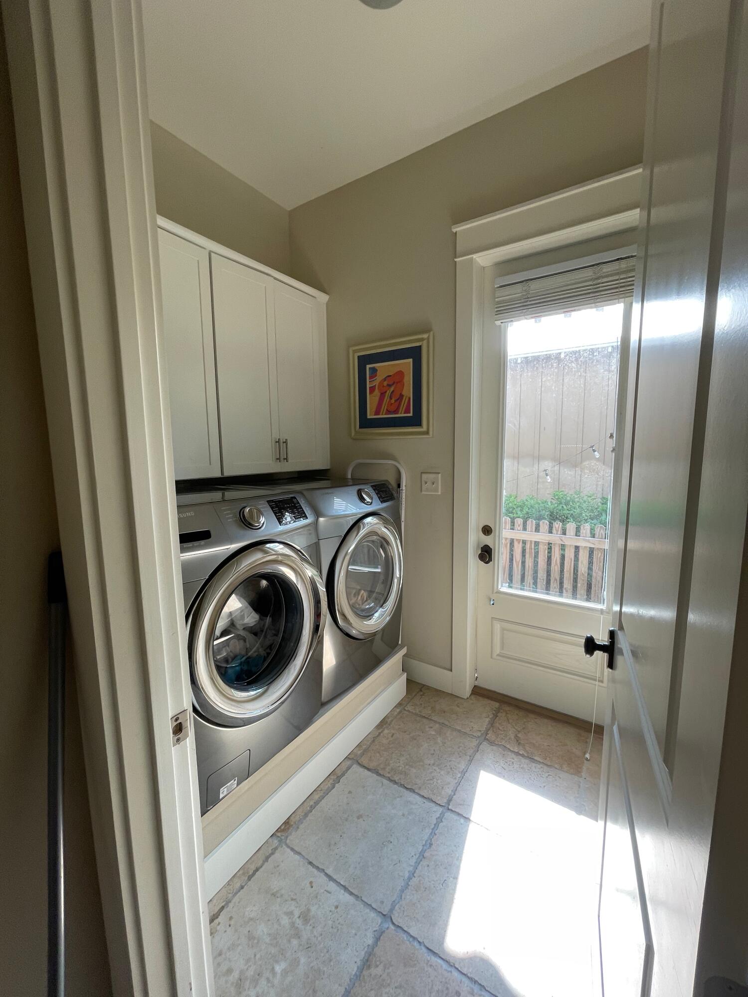 CARSON OAKS - Residential Lease