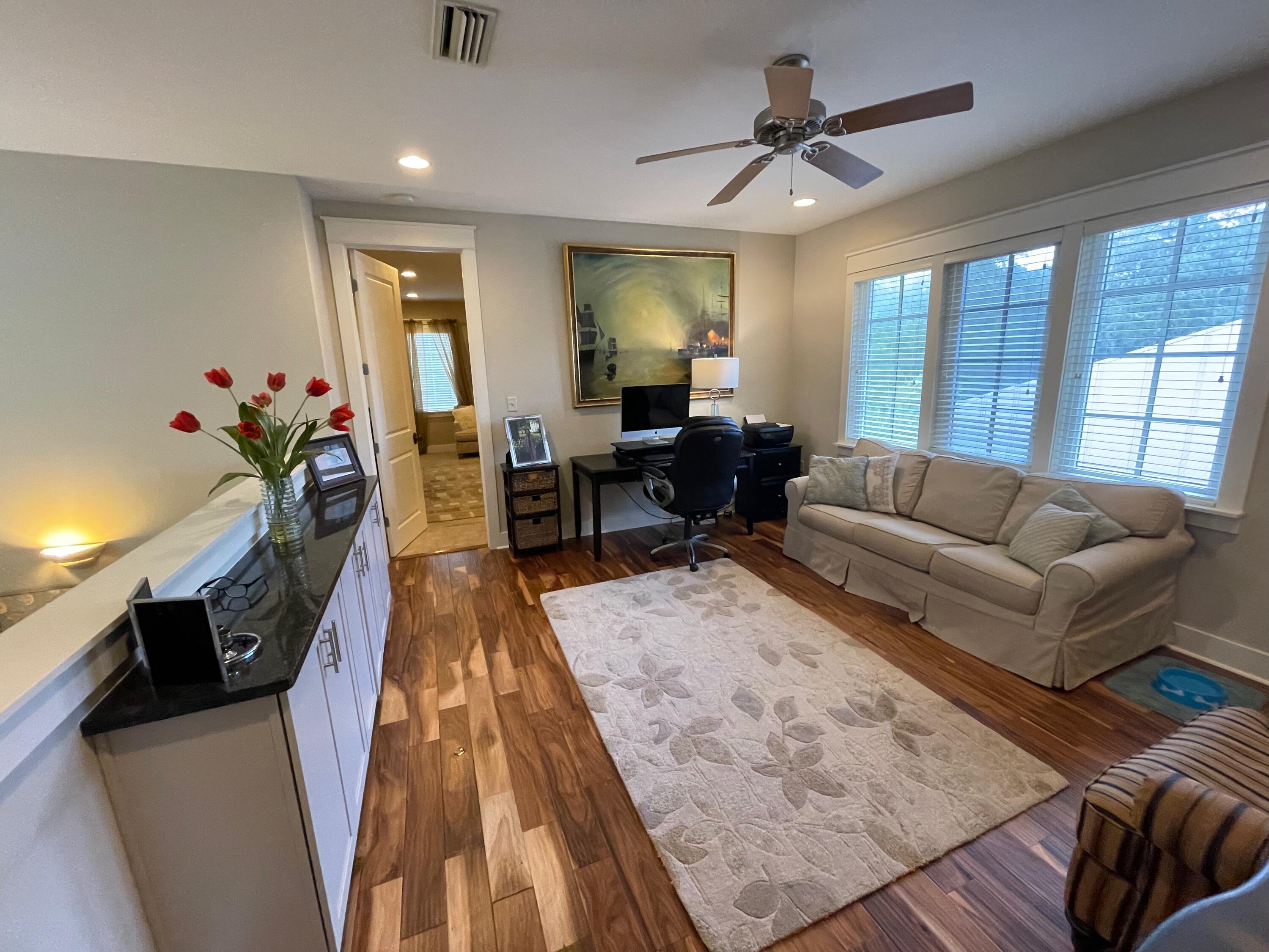 CARSON OAKS - Residential Lease