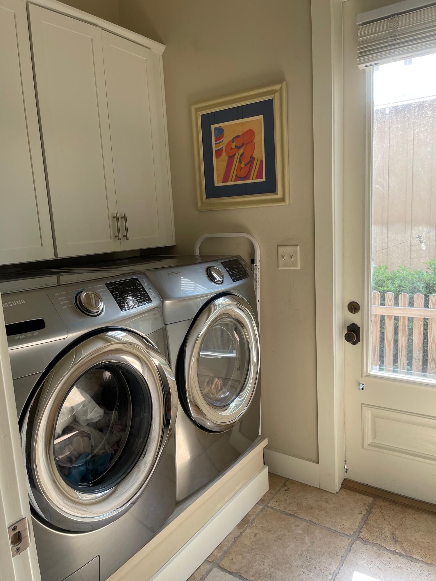 CARSON OAKS - Residential Lease