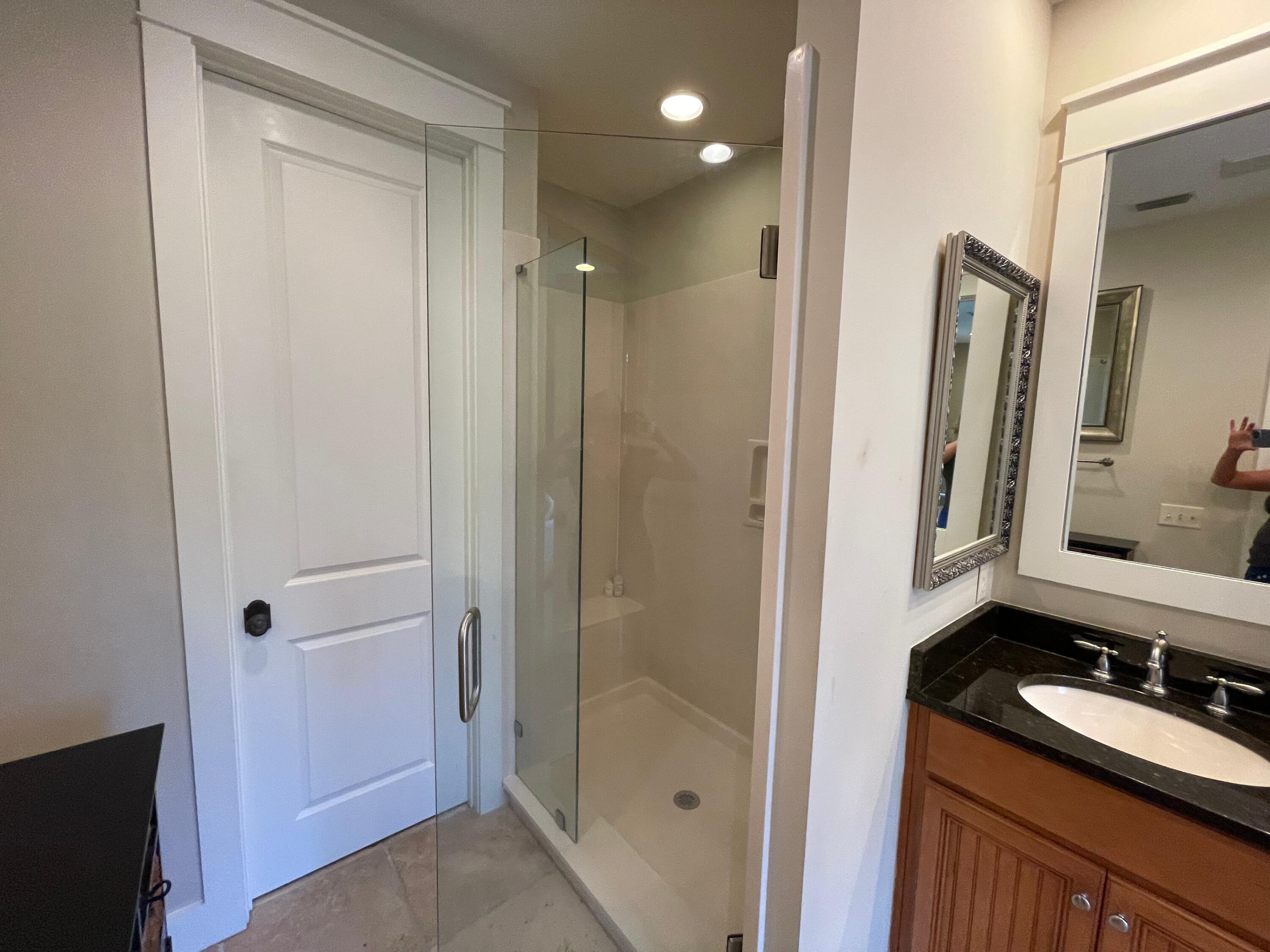 CARSON OAKS - Residential Lease