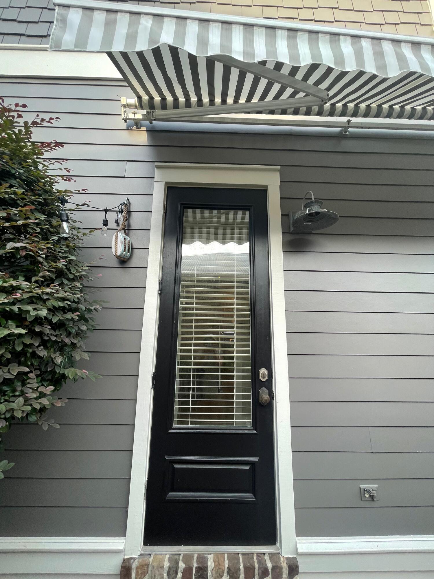 CARSON OAKS - Residential Lease