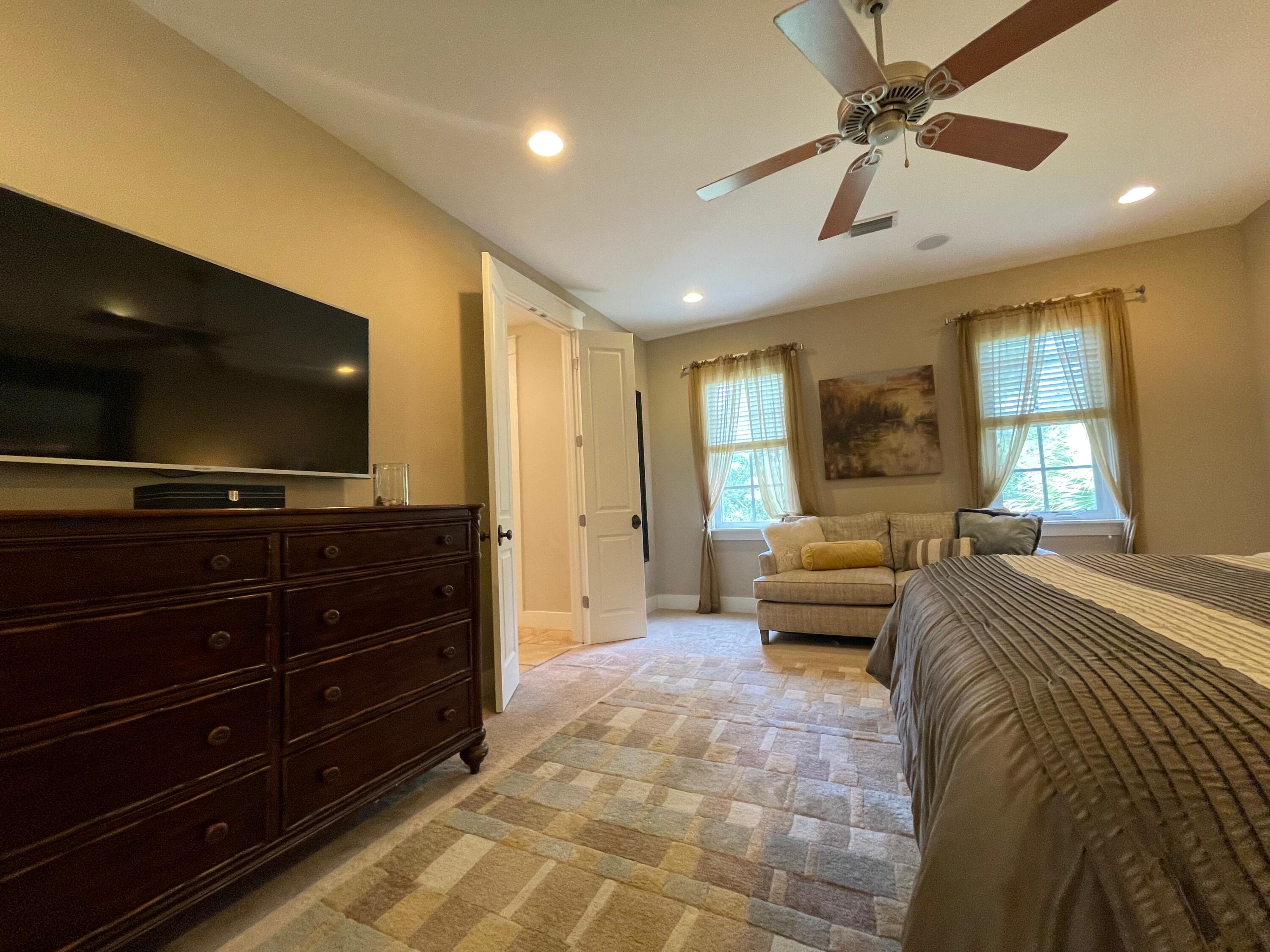 CARSON OAKS - Residential Lease