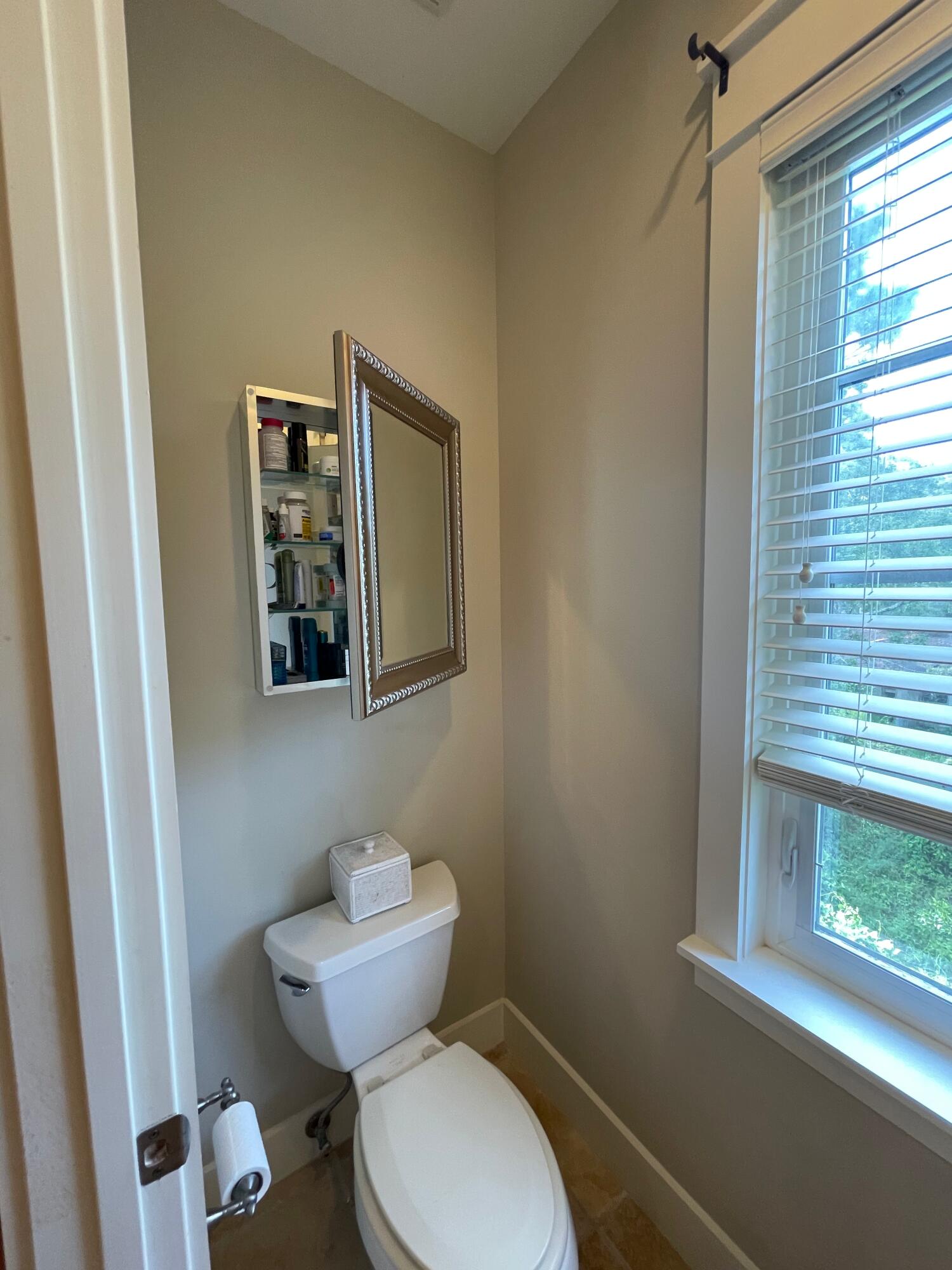 CARSON OAKS - Residential Lease