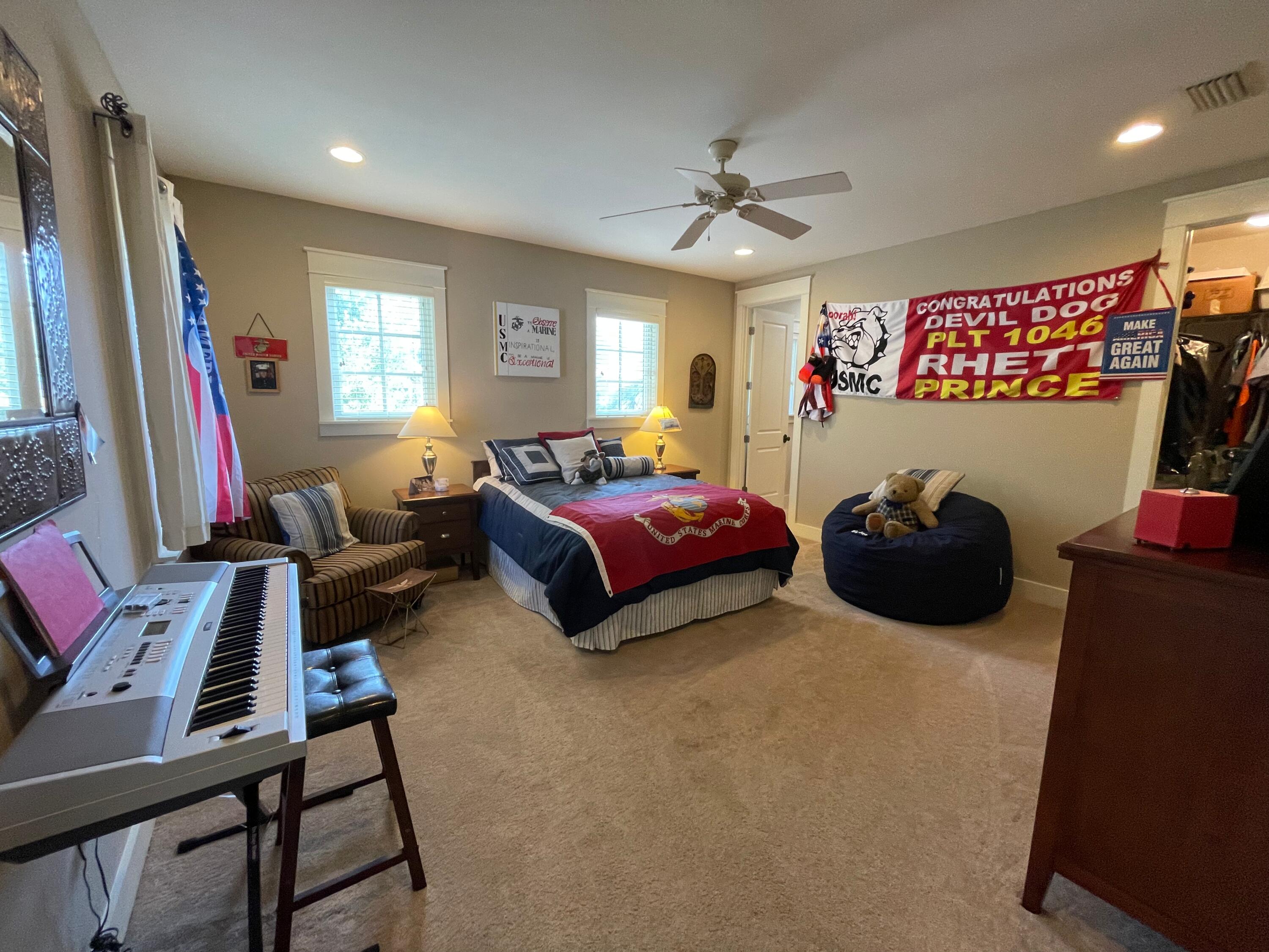 CARSON OAKS - Residential Lease