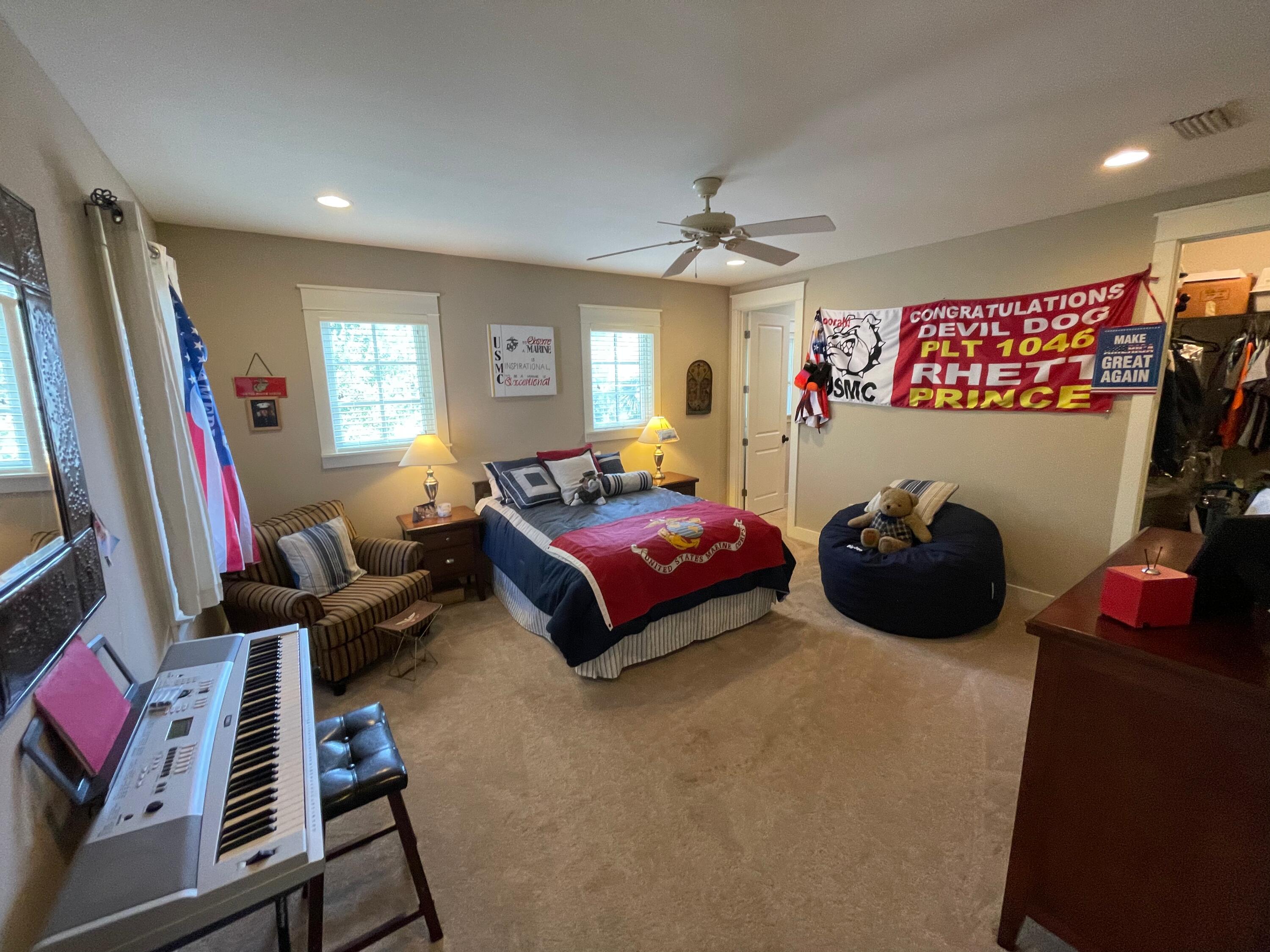 CARSON OAKS - Residential Lease