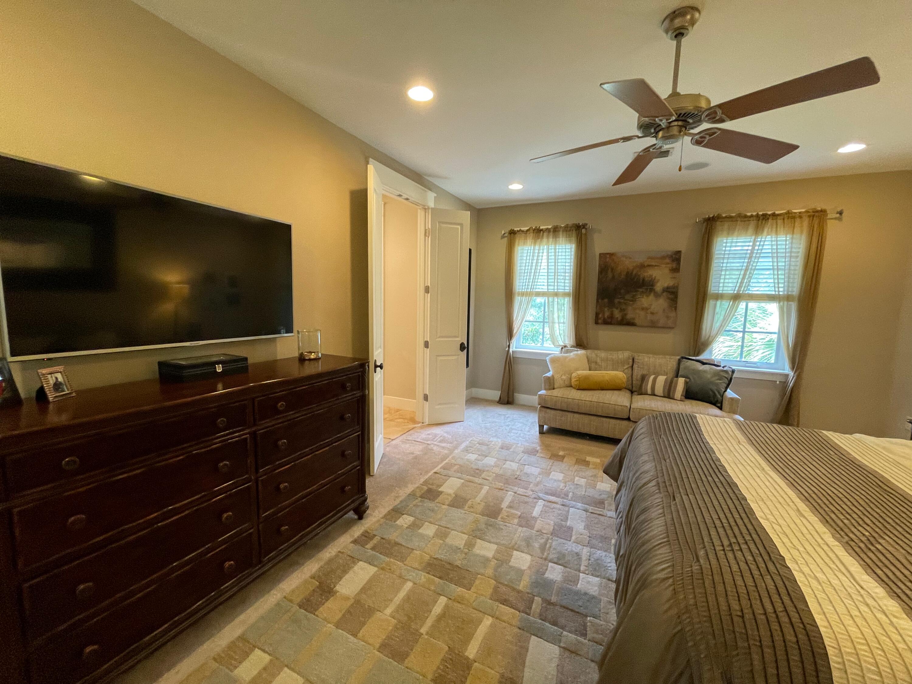 CARSON OAKS - Residential Lease