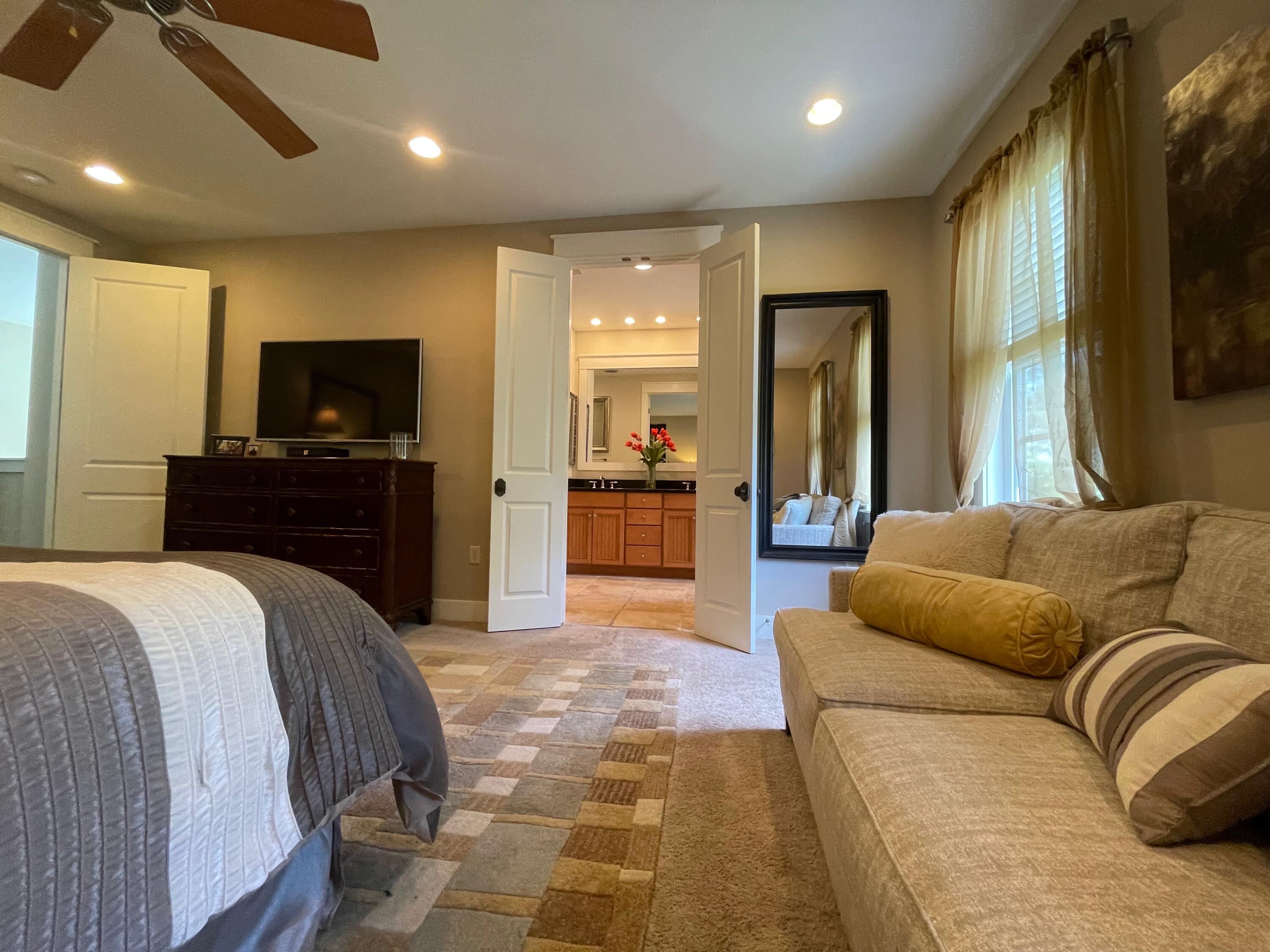 CARSON OAKS - Residential Lease