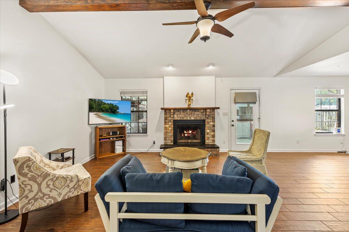 BRIAROAK - Residential