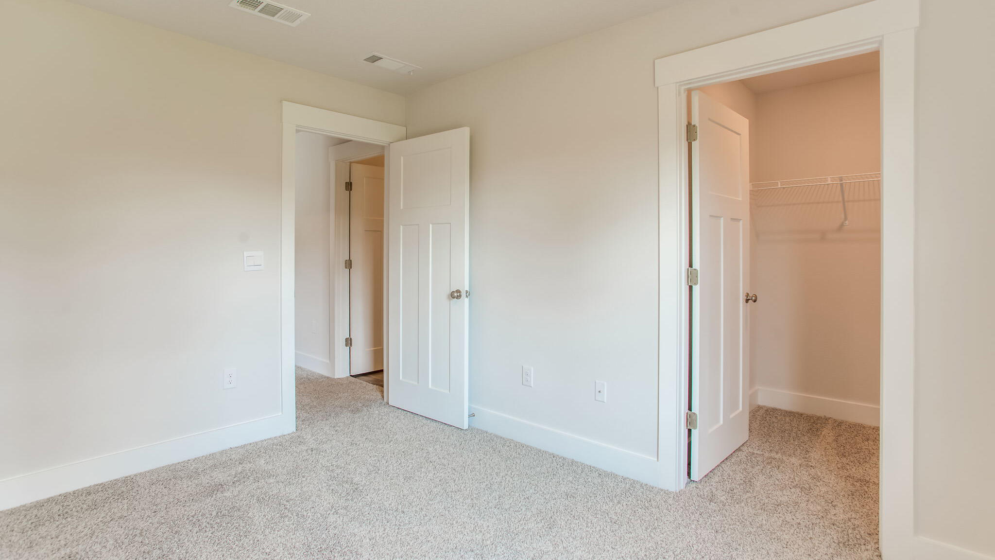 Deer Ridge Crossing - Residential