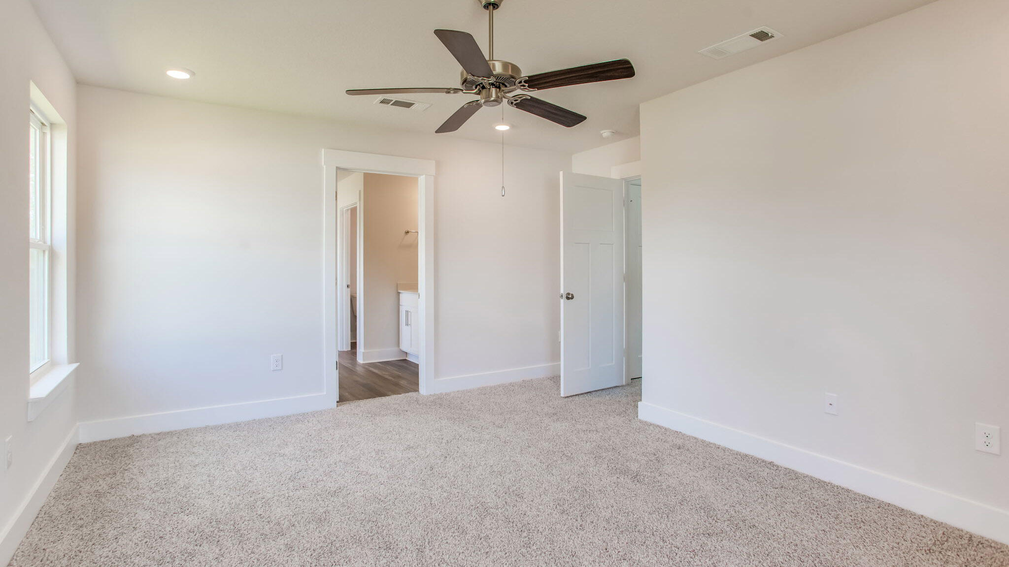 Deer Ridge Crossing - Residential