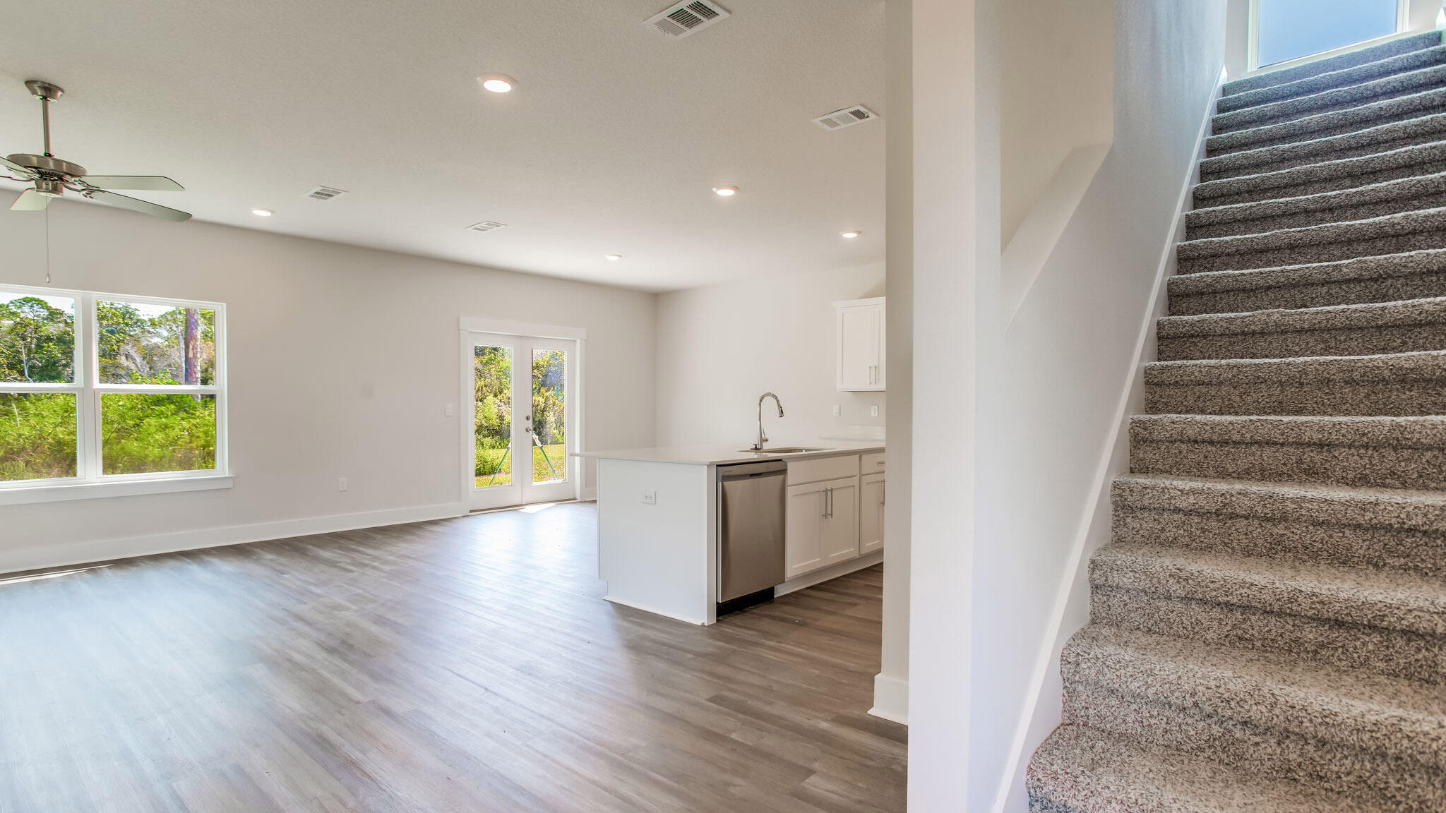 Deer Ridge Crossing - Residential